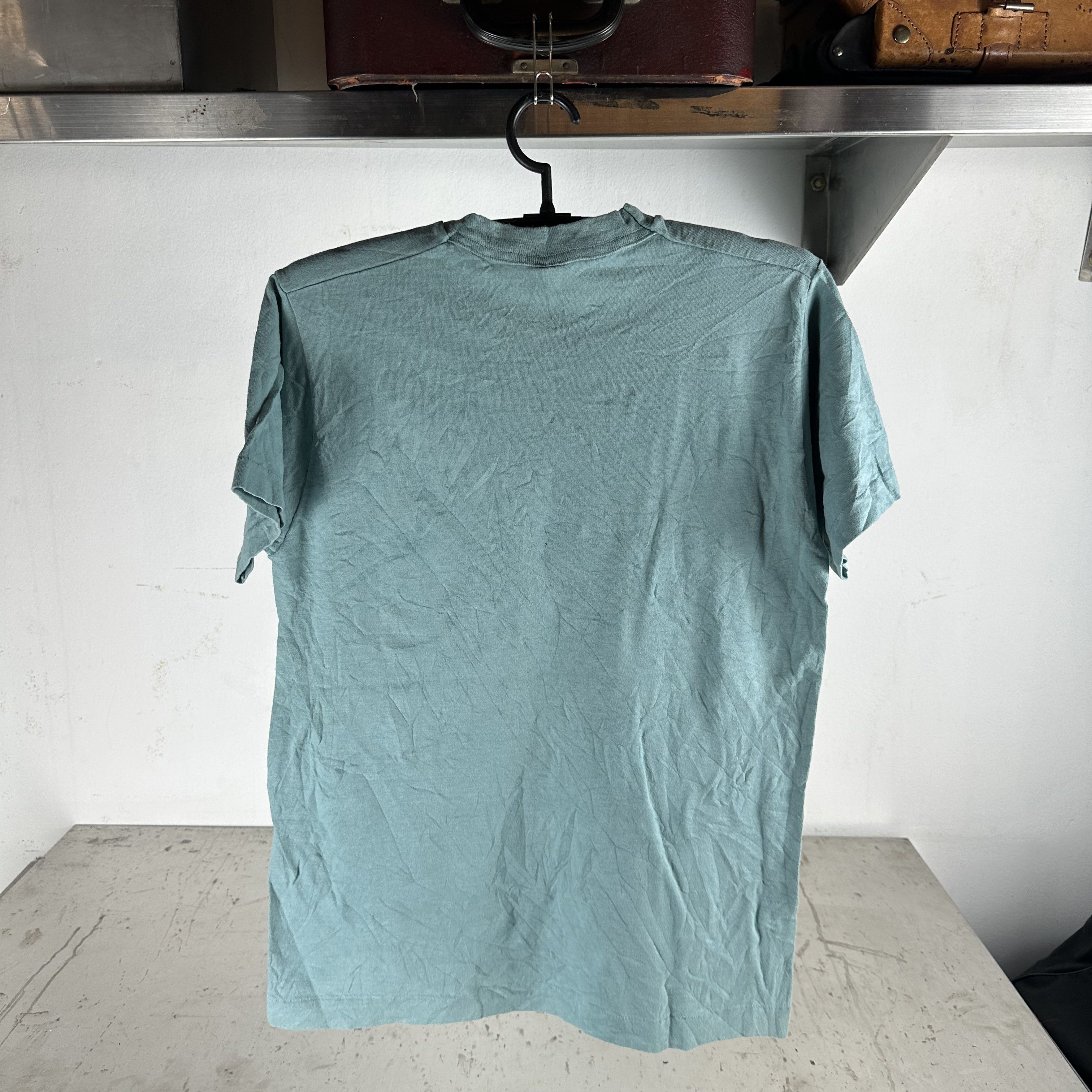 Vintage ​Vintage 1997 Leave It To Beaver Movie Promo T-shirt Size US M / EU 48-50 / 2 - 4 Thumbnail