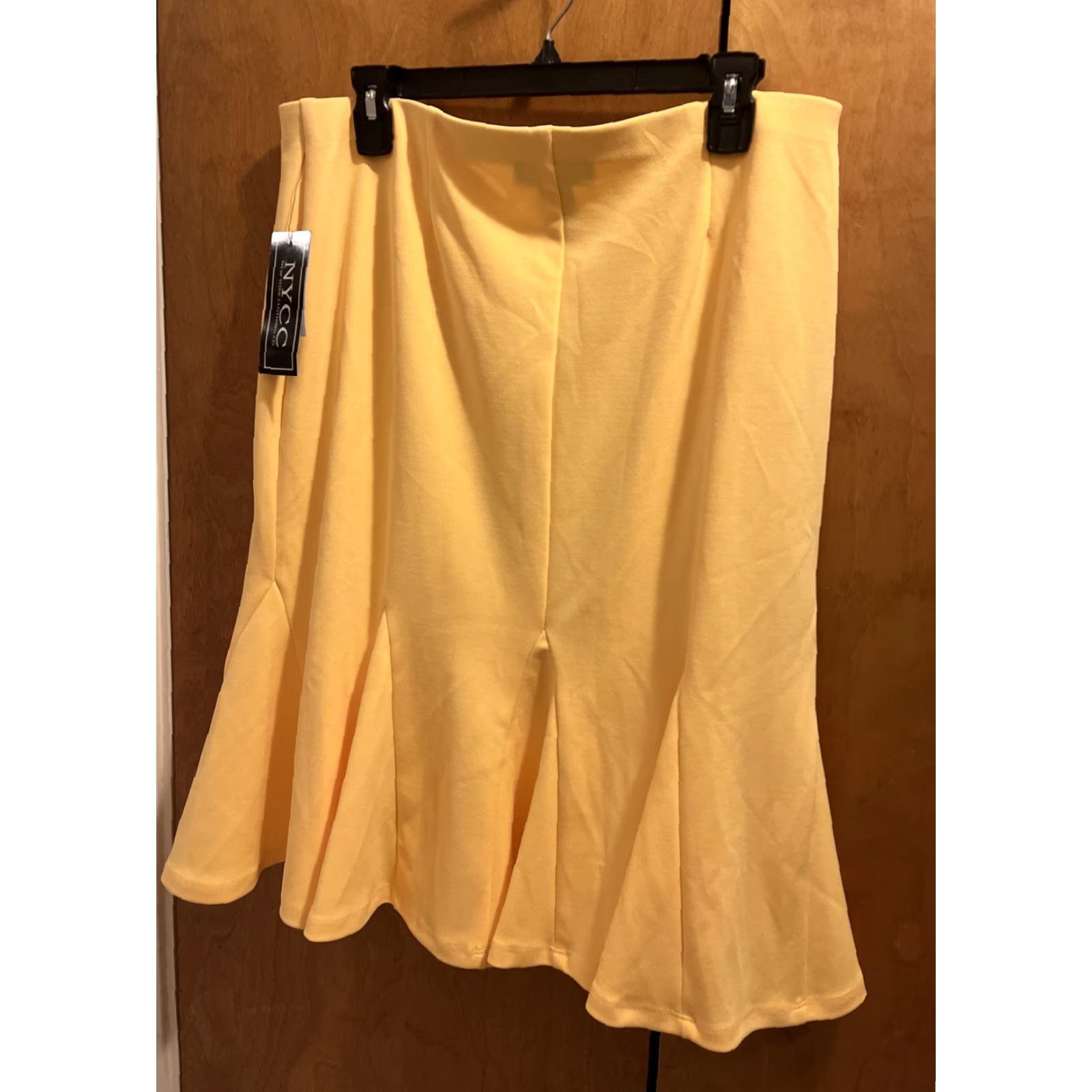 CO NYCC Skirt Women Large Yellow Ruffle Style NWT Womens Size 36" / US 14 / IT 50 - 5 Thumbnail