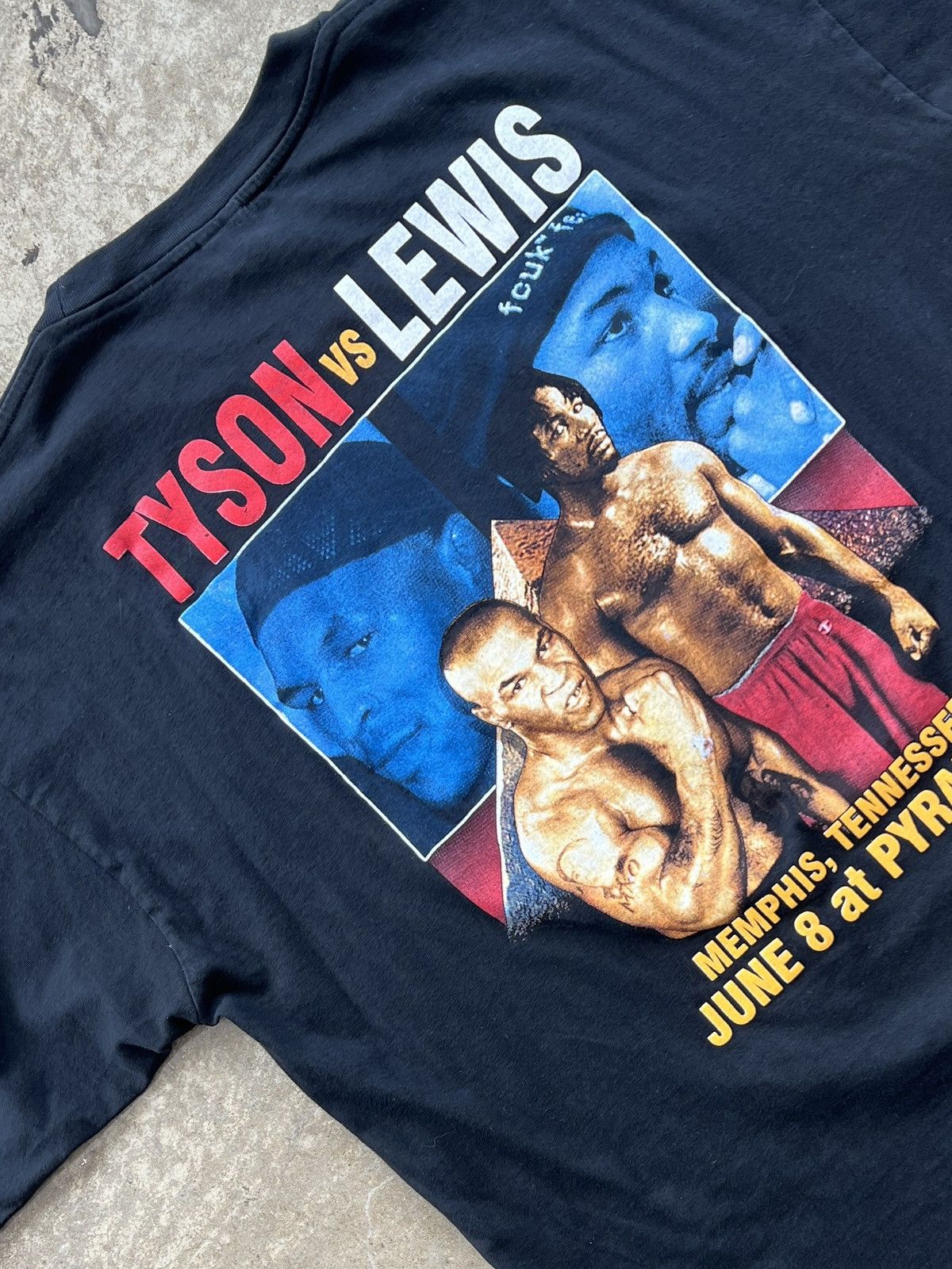 Vintage Vintage Rumble Boxing Mike Tyson Vs. Lewis Pyramid Tee XXL Size US XXL / EU 58 / 5 - 4 Thumbnail