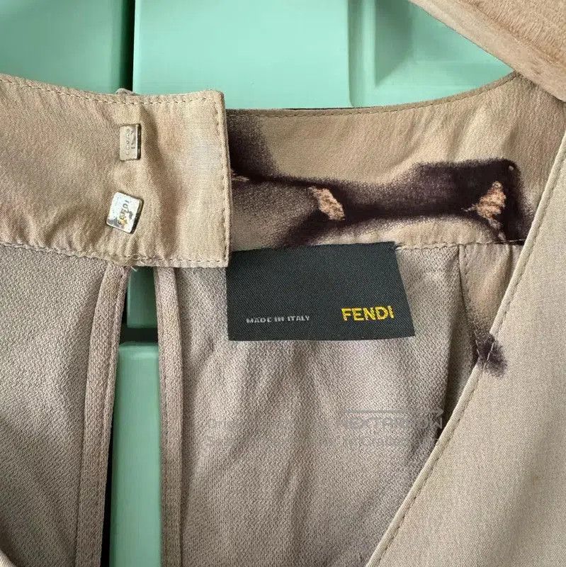 Fendi Fendi Brown Cotton Women's T-Shirt Size XS . Size XS / US 0-2 / IT 36-38 - 3 Thumbnail