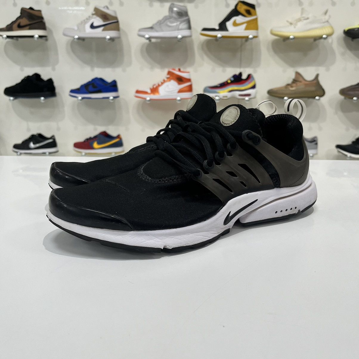 Nike Nike Air Presto White/Black Size US 12 / EU 45 - 2 Thumbnail