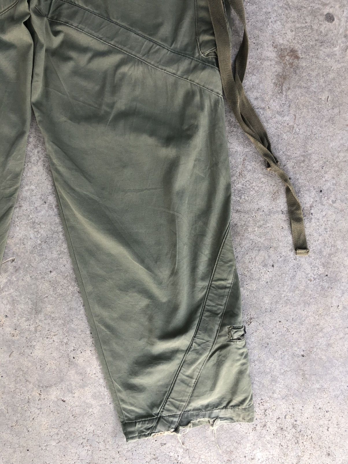 Japanese Brand Japanese 3.Q.R Army Cargo Pants Bondage Multipocket Size US 31 - 12 Thumbnail