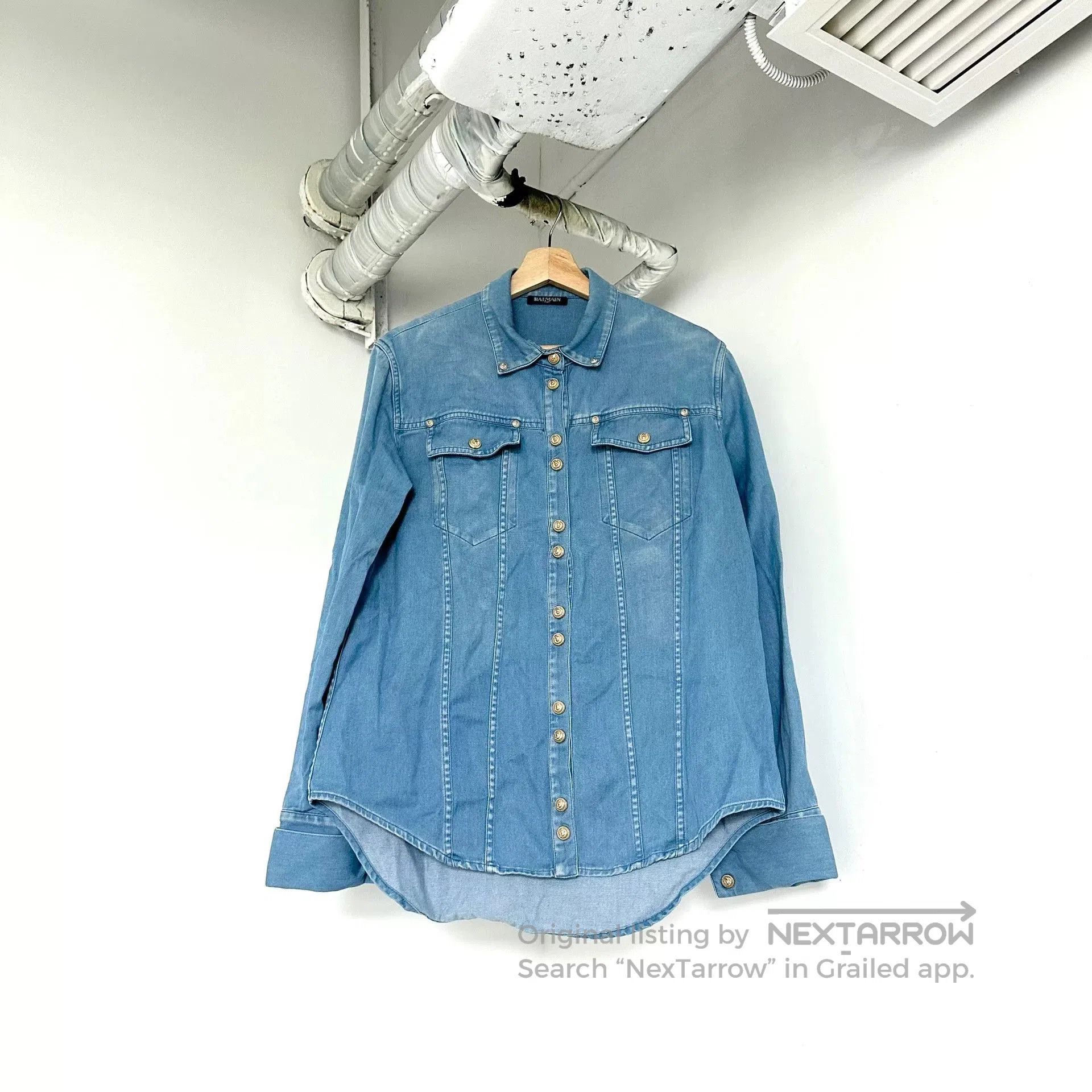 Balmain Balmain Lion Head Button Denim Shirt. Size US XS / EU 42 / 0 - 1 Thumbnail
