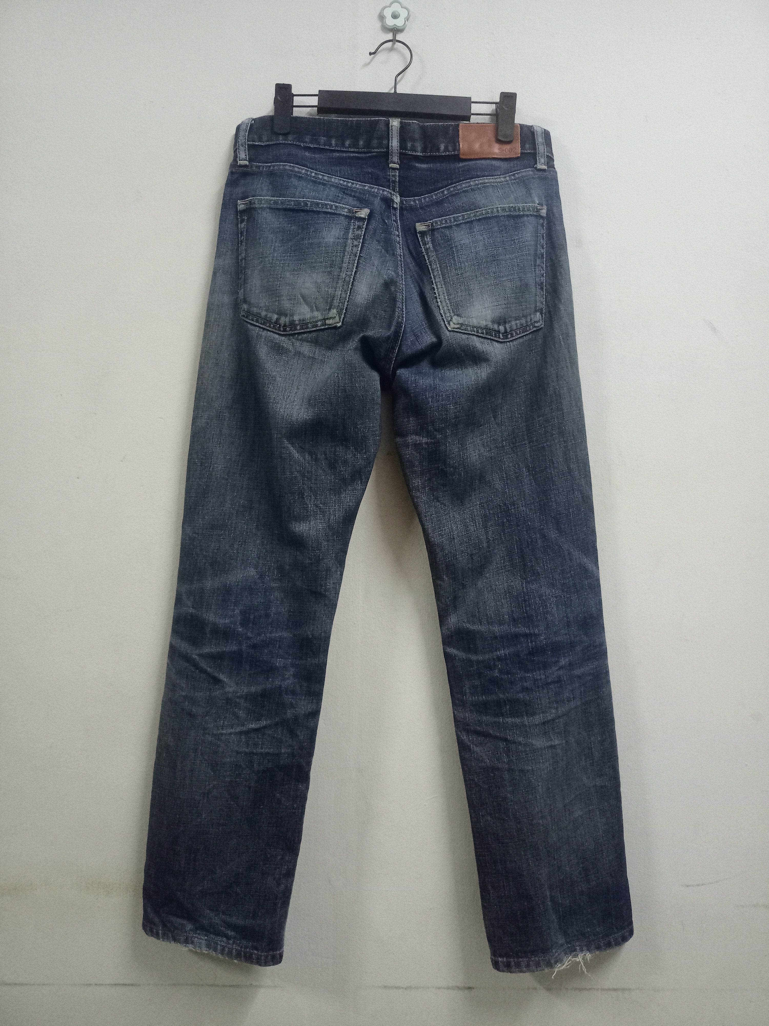 Japanese Brand × Uniqlo Vintage Japanese Uniqlo Mud Wash Distressed Loose Jeans Size US 31 - 2 Thumbnail