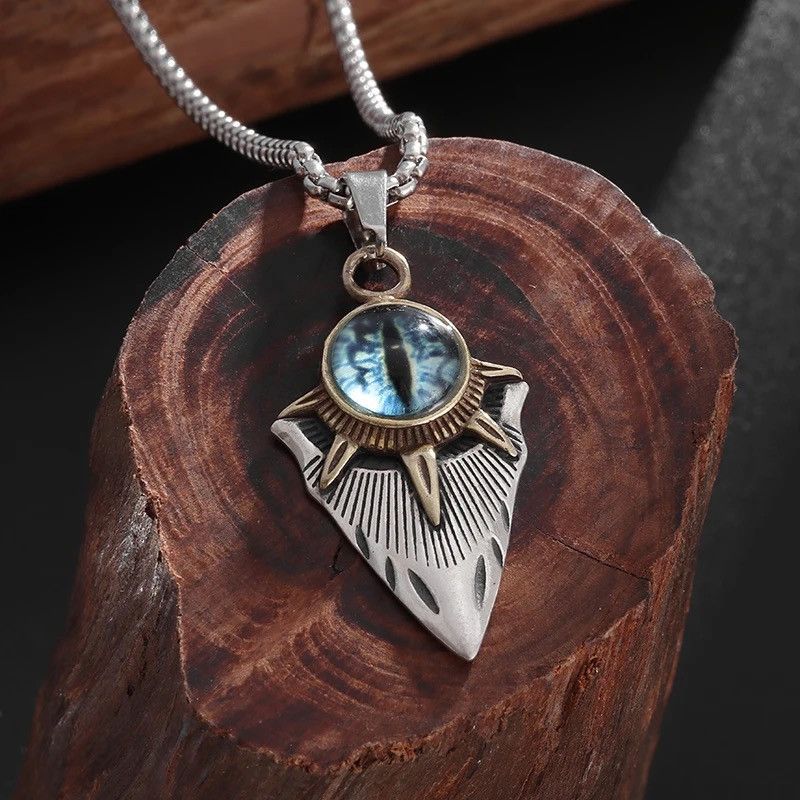 Jewelry Blue Evil Eye Devil Necklace Size ONE SIZE - 2 Thumbnail