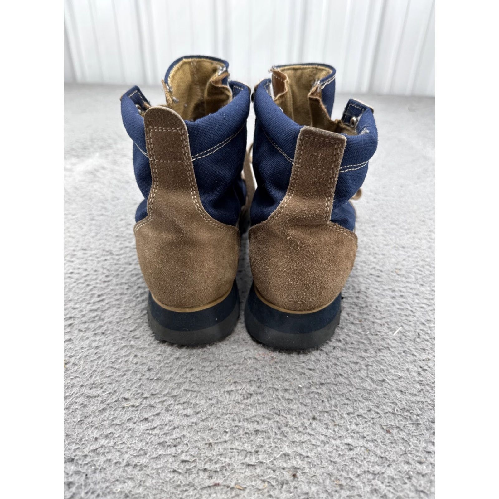 Vibram VINTAGE Gore-Tex Vibram Boots Mens 8.5 Blue Tan Canvas Leather Suede Rubber Outdoor Combat Hiking Leather Insole Leather Sole Lace Up Mens Boots Size US 9 / EU 42 - 6 Thumbnail