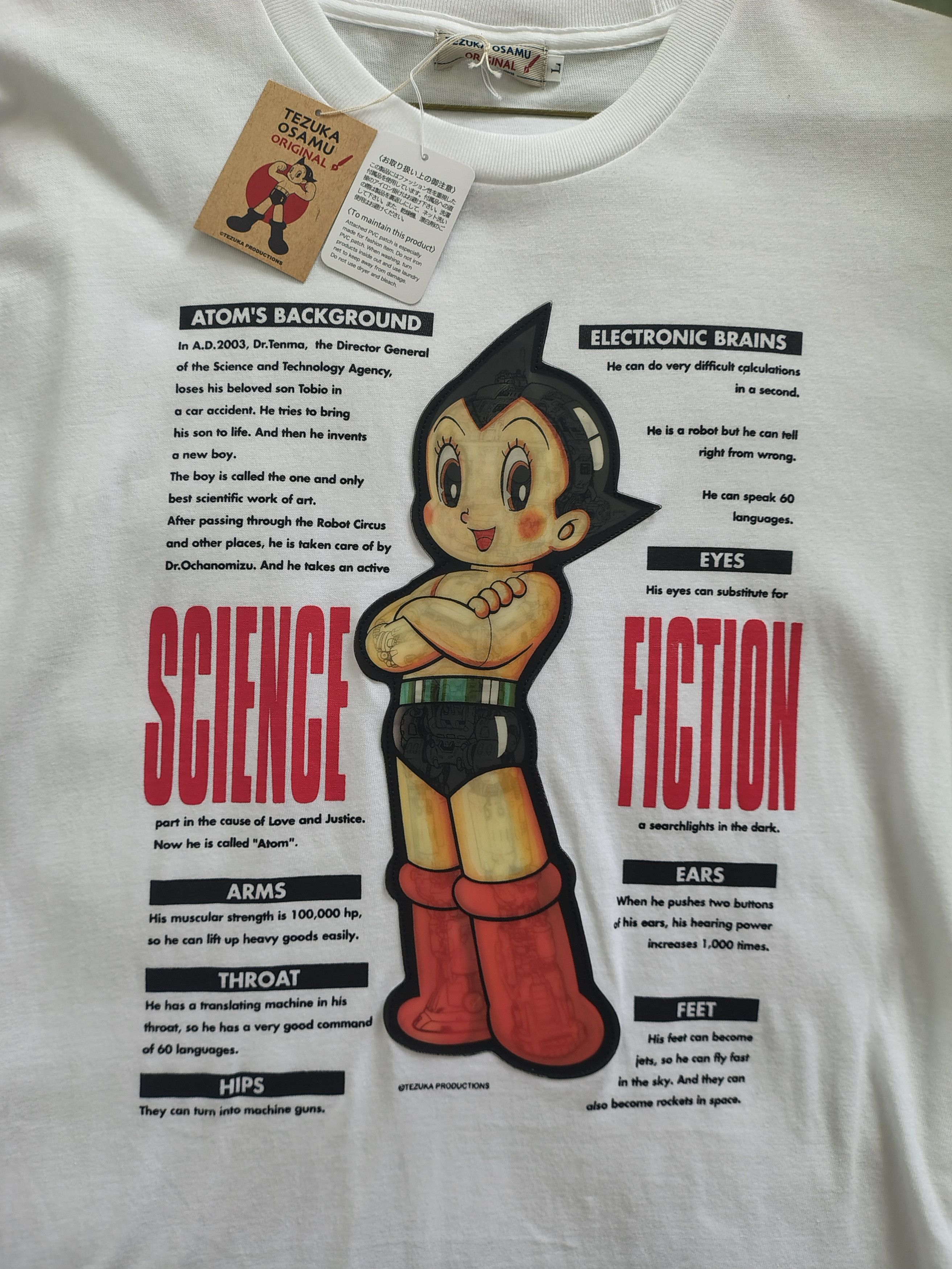 Other Astro Boy Official Lenticular Tee Size US L / EU 52-54 / 3 - 1 Thumbnail