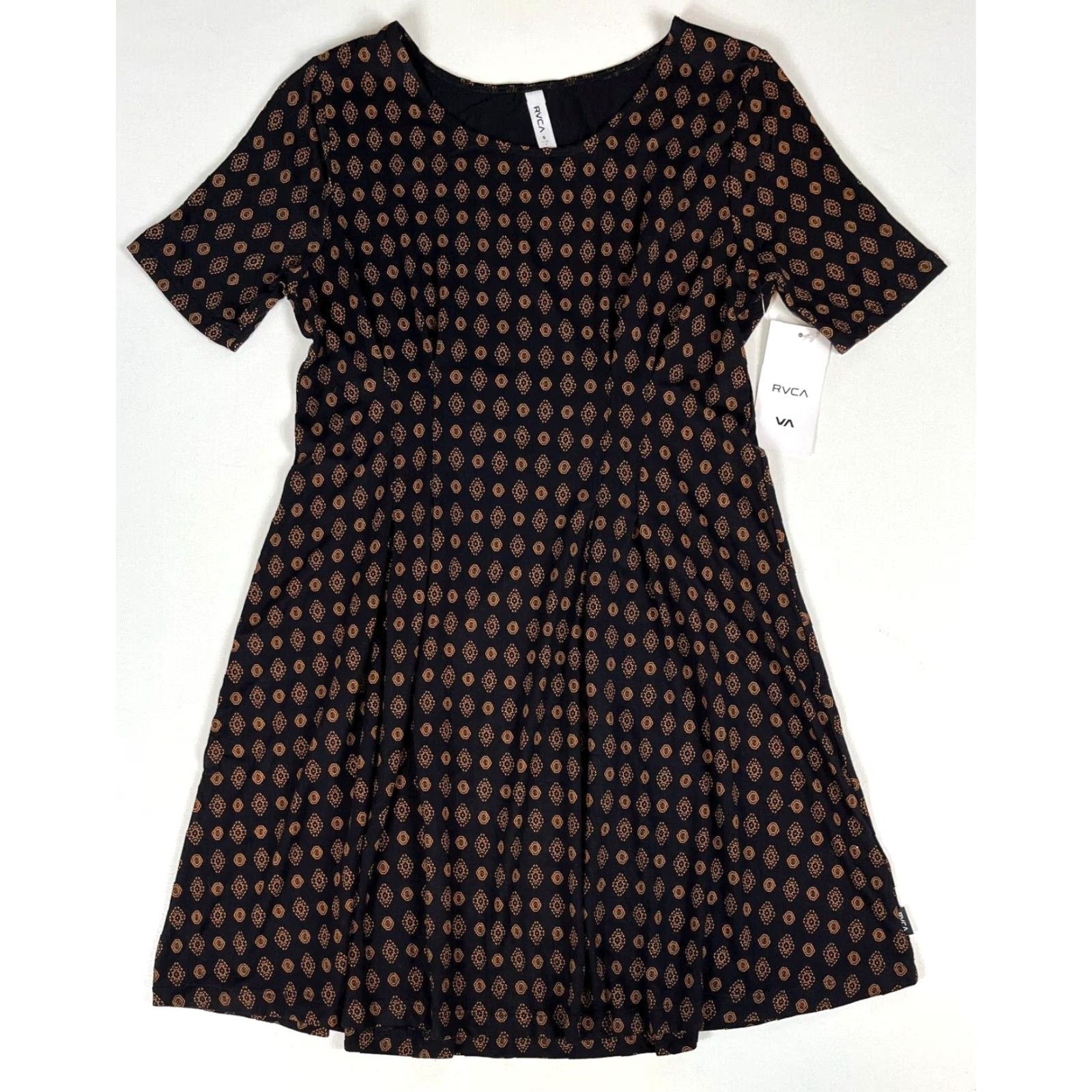 RVCA NWT RVCA Sylas Dress Short Short Sleeve Foulard Print Black Sz S Women’s A-Line Dress Size 28" / US 6 / IT 42 - 6 Thumbnail