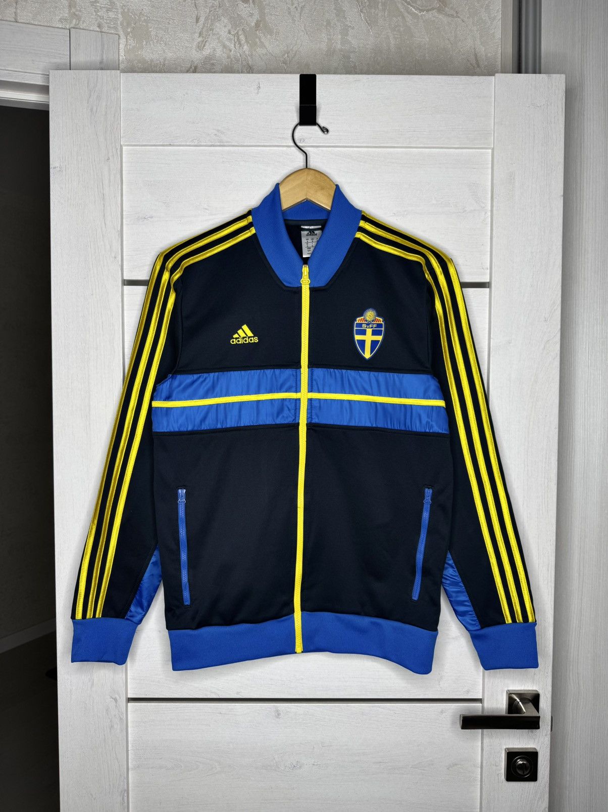 Adidas Adidas Sweden SvFF 2012 Anthem Track Jacket Soccer Football Size US S / EU 44-46 / 1 - 2 Thumbnail