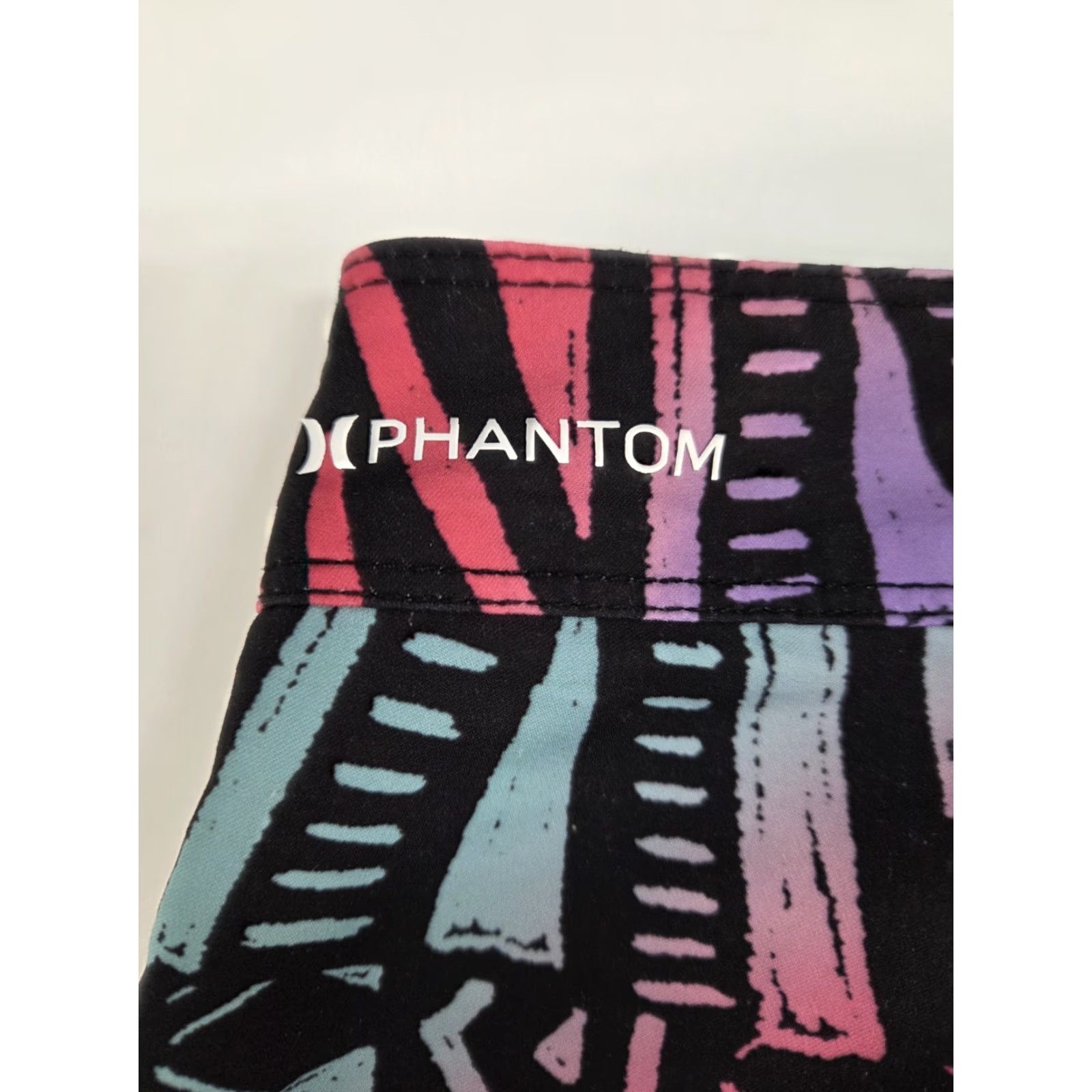 Hurley Hurley Mens Phantom Tribal Boardshorts Drawstring Back Pocket 31 Multicolor Beach Surfing Quick Dry Stretch 8586 Ladies? Size ONE SIZE - 4 Thumbnail