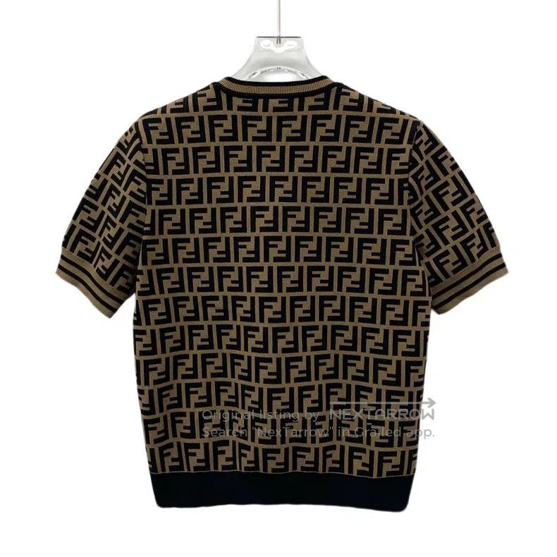 Fendi Fendi Deep brown logo letter full print round neck short s Size S / US 4 / IT 40 - 2 Thumbnail
