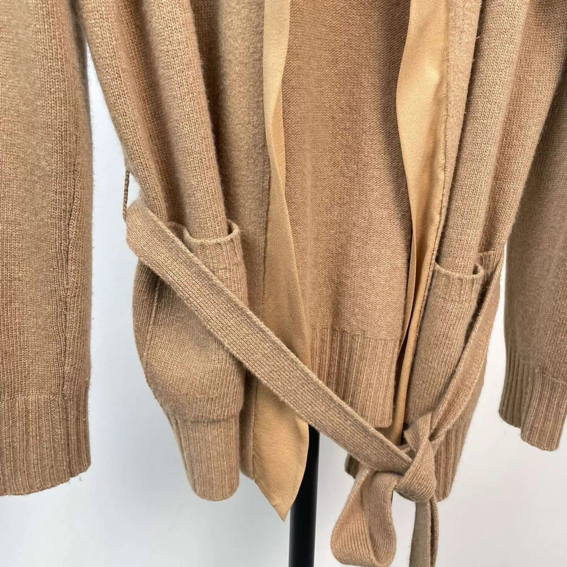 Max Mara Max Mara Knit Cardigan Coats L 170 Size L / US 10 / IT 46 - 6 Thumbnail