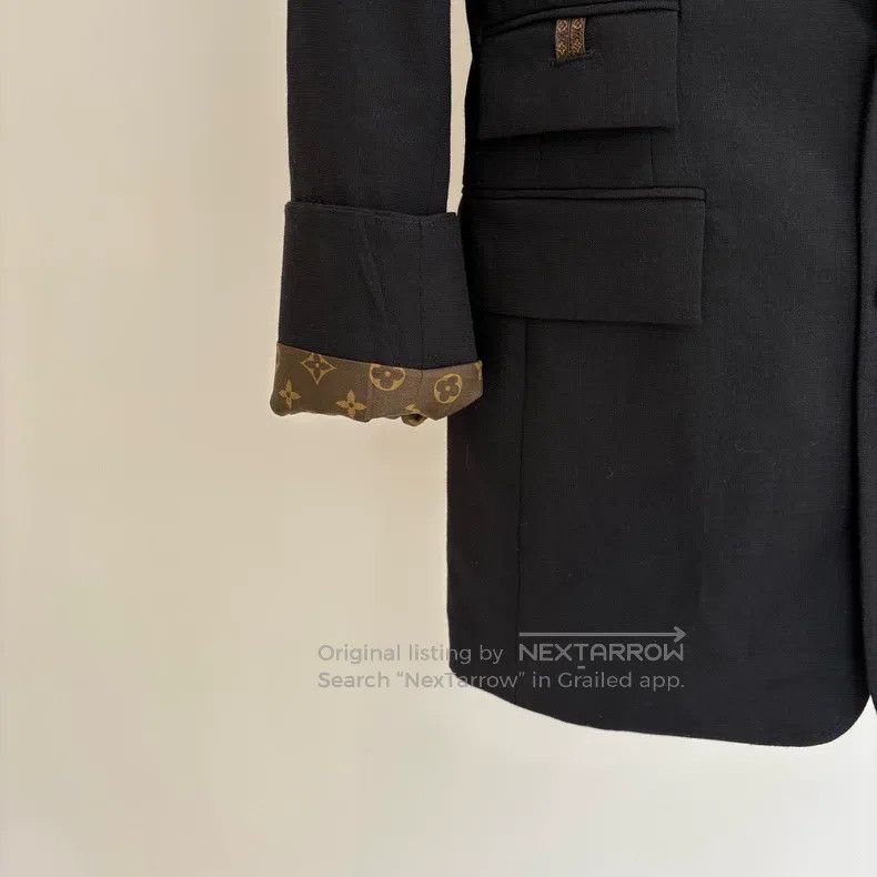Louis Vuitton Louis Vuitton Brown blazer with presbyopic leather buttons Size XS / US 0-2 / IT 36-38 - 5 Thumbnail