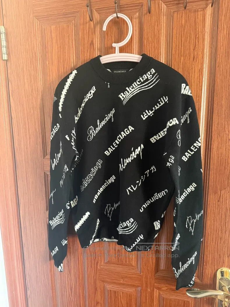 Balenciaga Balenciaga Black women's sweater with full logo Size XS / US 0-2 / IT 36-38 - 1 Thumbnail