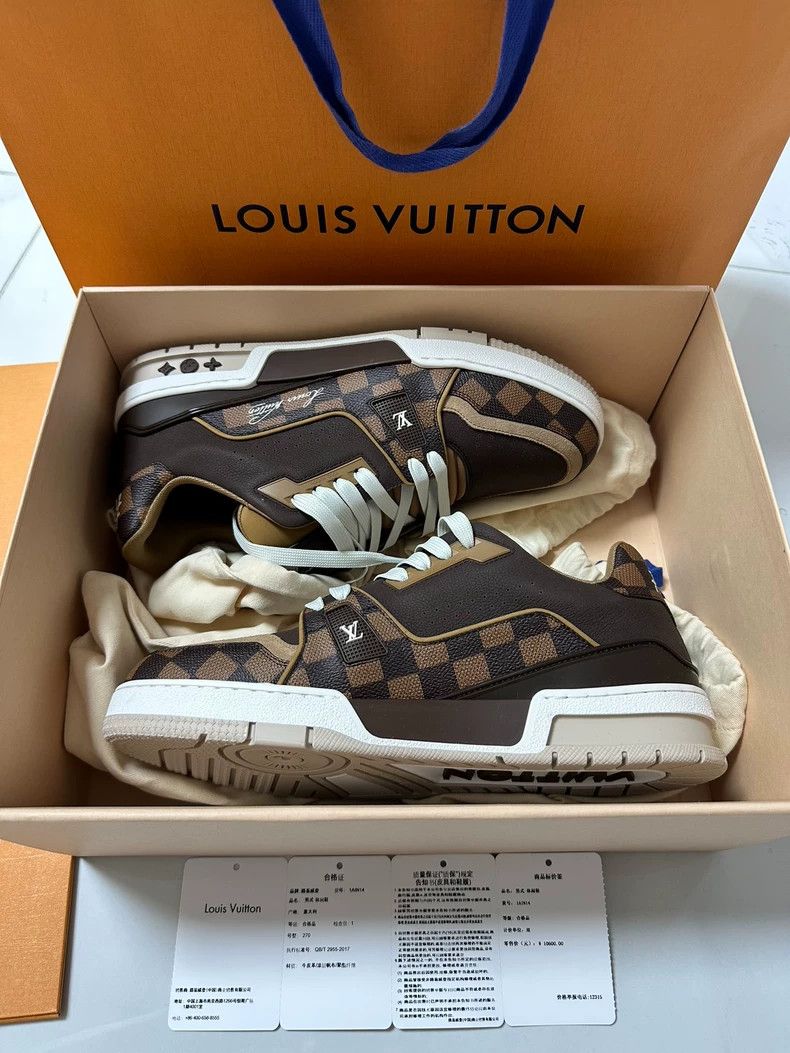 Louis Vuitton Louis Vuitton Trainer checkerboard brown shoes Size US 9 / EU 42 - 1 Thumbnail