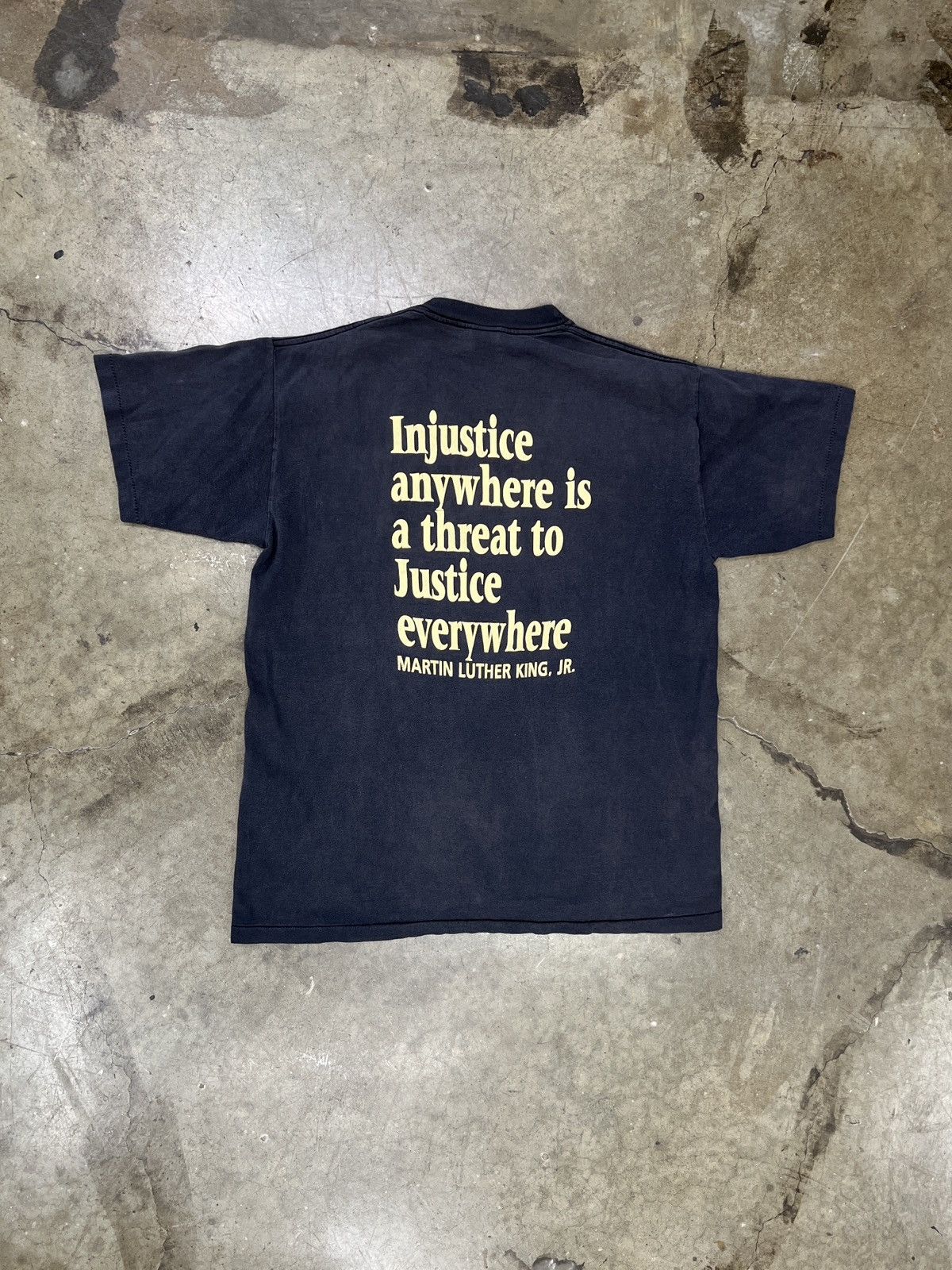 Vintage Vintage MLK Injustice Anywhere is a Threat to Justice Tee XL Size US XL / EU 56 / 4 - 5 Thumbnail