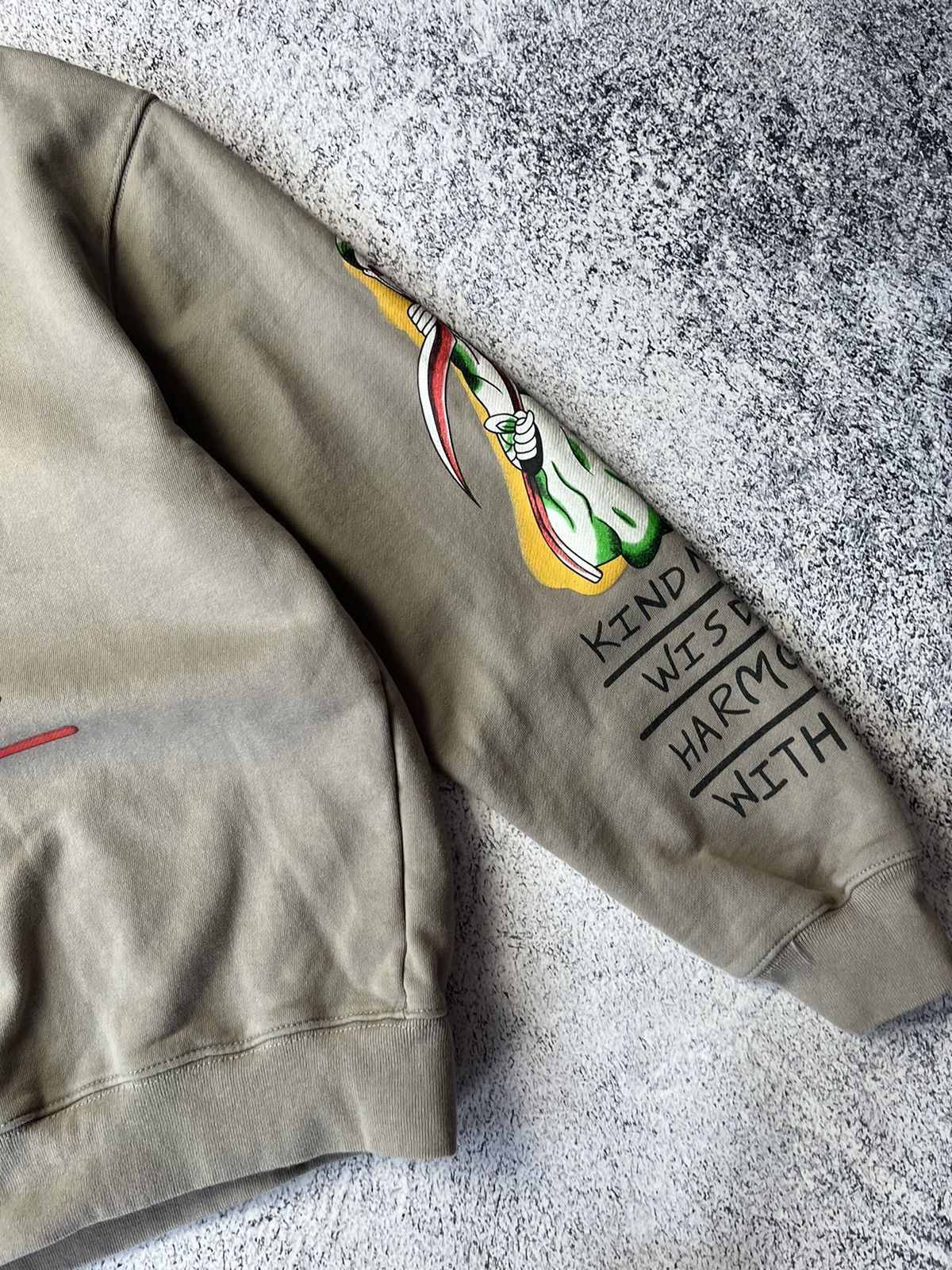 Vintage Vintage Kanye I Am Loving Awareness Sweatshirt Size US M / EU 48-50 / 2 - 11 Thumbnail