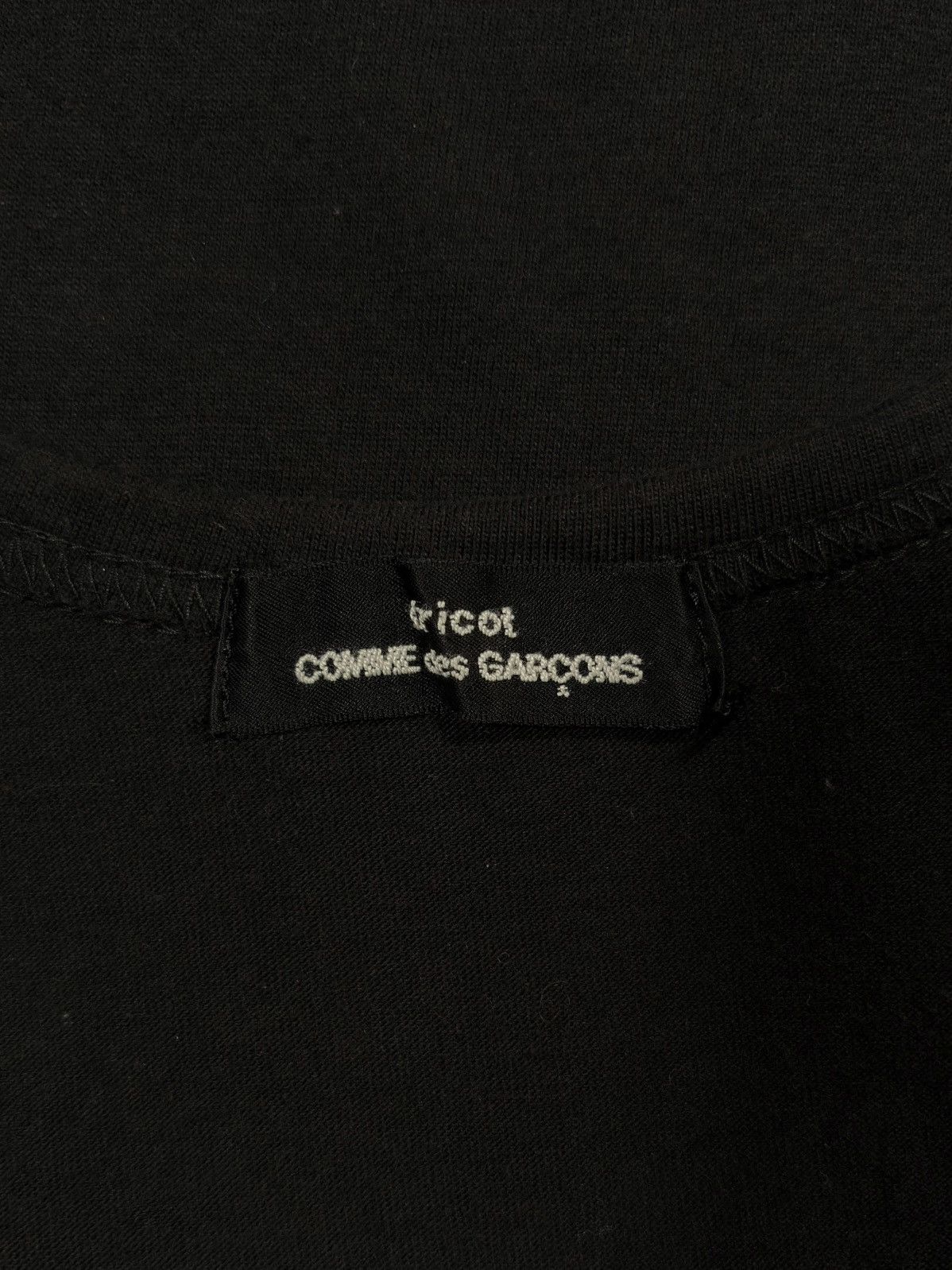 Comme des Garcons Comme Des Garcons AD2001 Archive Logo Tank Top Size US S / EU 44-46 / 1 - 10 Thumbnail