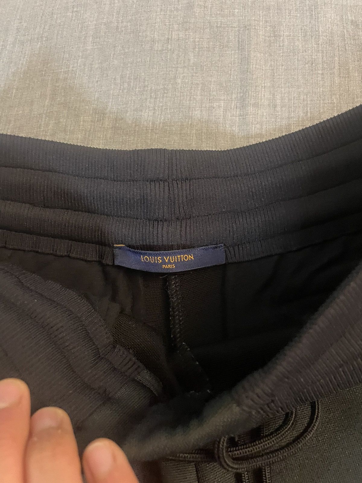 Louis Vuitton Louis Vuitton Embroidered Black Track Pants Size US 31 - 5 Thumbnail