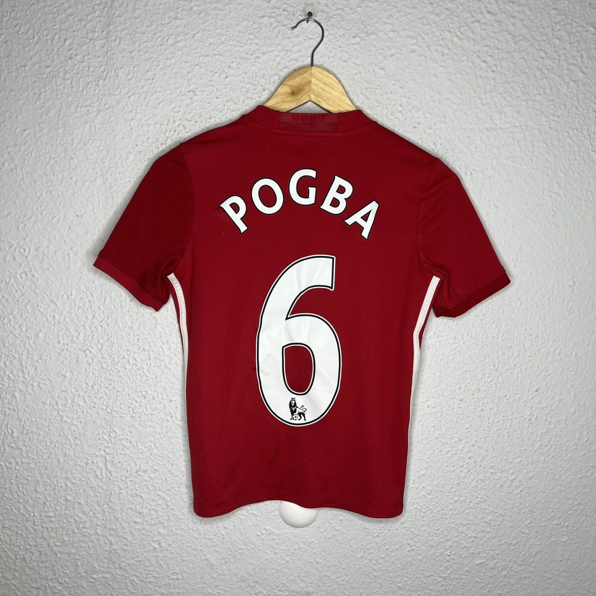 Nike Nike Manchester United Pogba 6 Home Kit Jersey Tshirt Red Size US XS / EU 42 / 0 - 1 Thumbnail