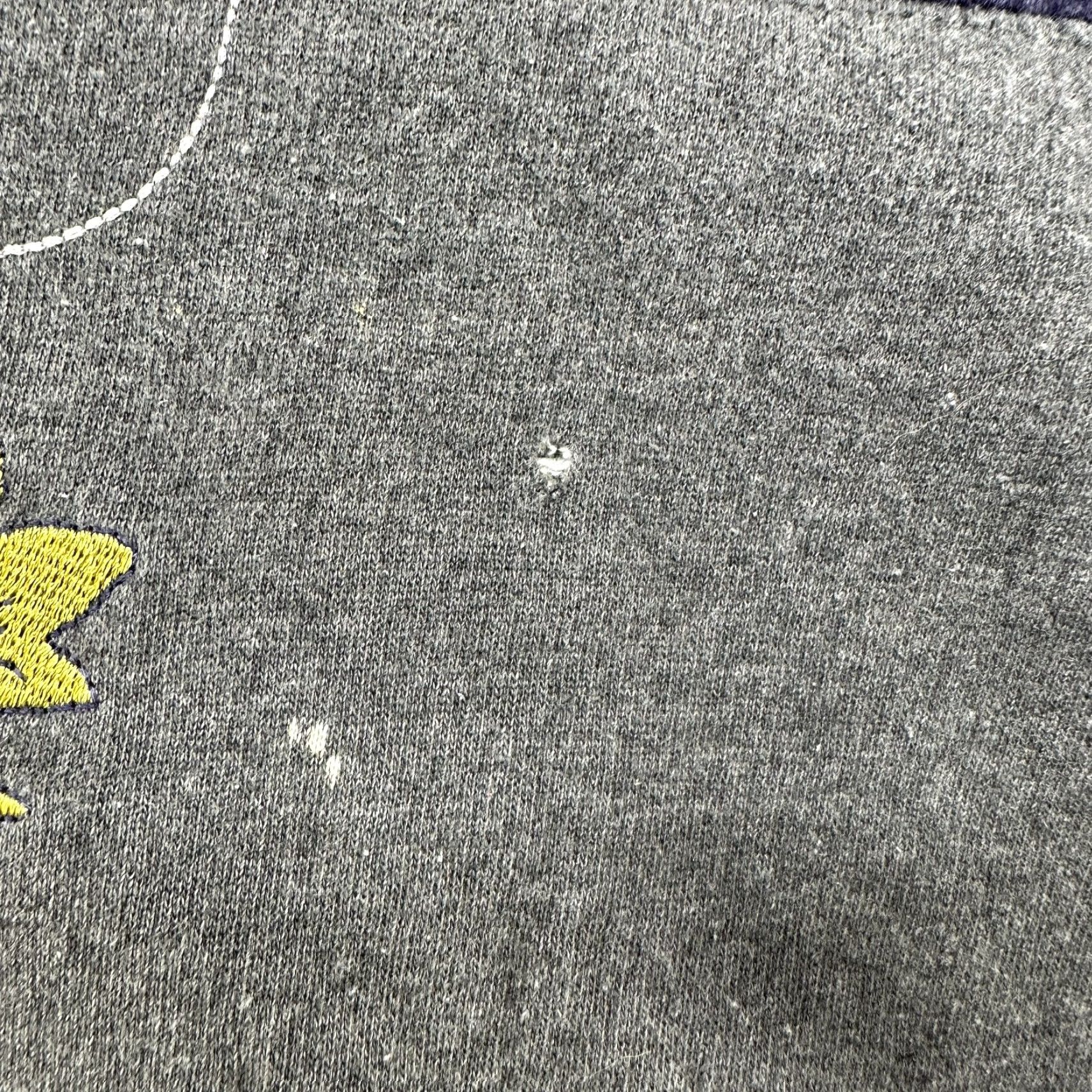 Disney VINTAGE Disney Winnie The Pooh Sweatshirt Womens M Blue Pullover 90s City Embroidered Logo Pockets Crew Neck Cotton Fleece Pullover Gift Size M / US 6-8 / IT 42-44 - 4 Thumbnail