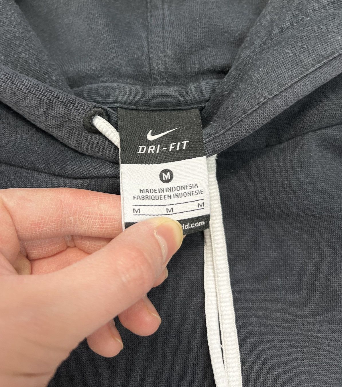 Nike Hoodie Nike small logo y2k Size US M / EU 48-50 / 2 - 2 Thumbnail