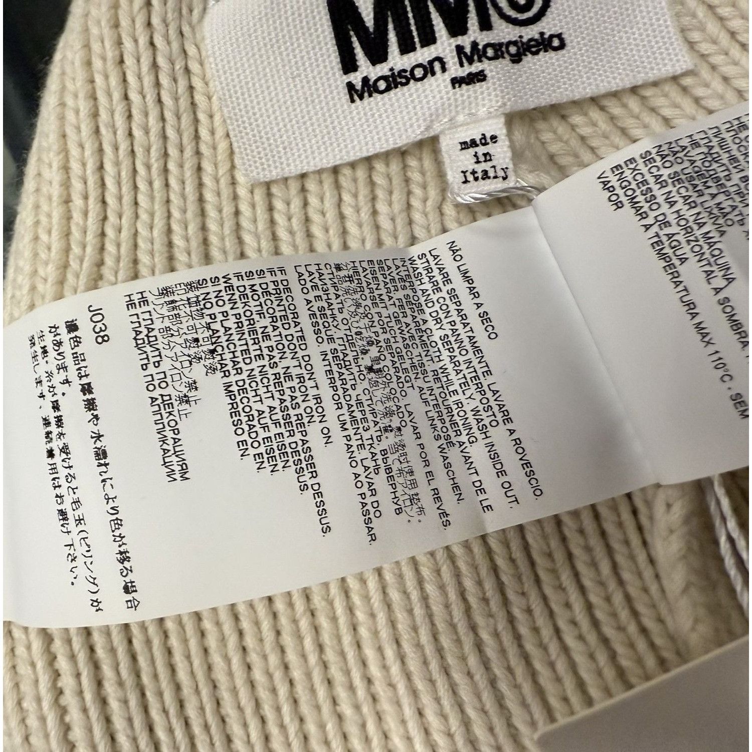 MM6 Maison Margiela MM6 Ribbed Knit Beanie With Embroidered "6" Size ONE SIZE - 11 Thumbnail