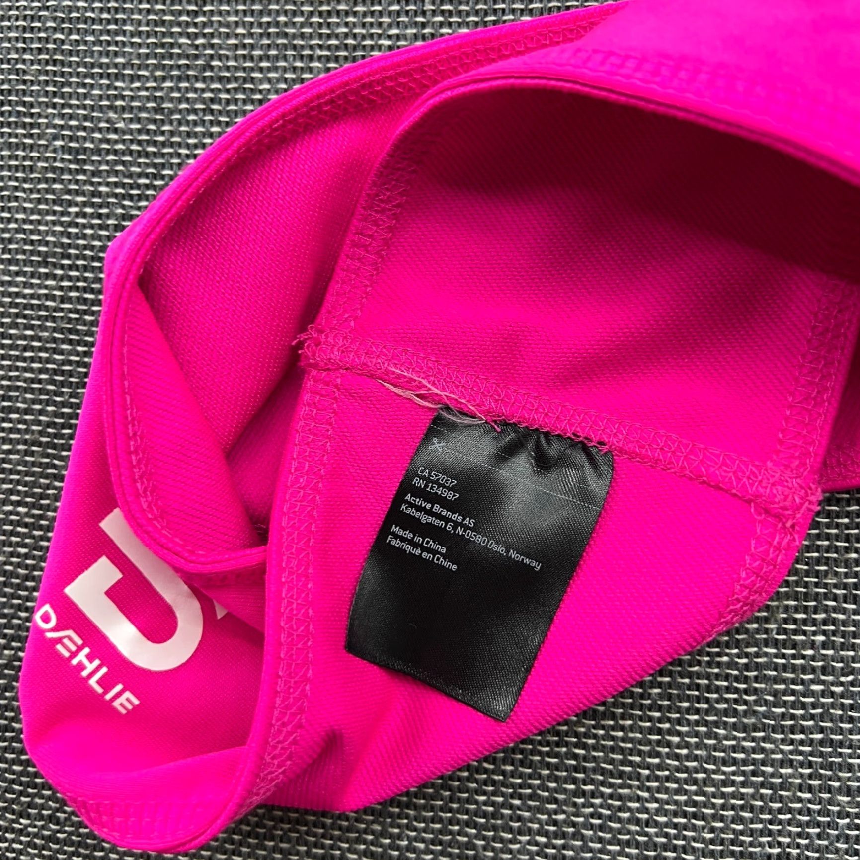 Pinko Bjorn Daehlie Sparebank Headband One Size Cross Country Biathlon Thermal Pink Headband Unisex Adults XS? Size ONE SIZE - 3 Thumbnail