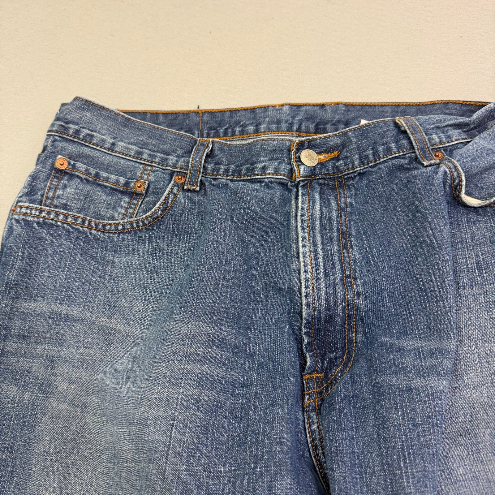 Lucky Brand Lucky Brand Rivington Jeans Men's 38x32 Blue Faded Denim Size US 38 / EU 54 - 3 Thumbnail