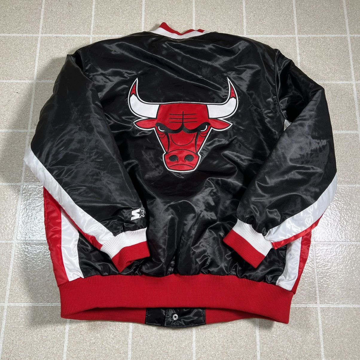 Starter Vtg Starter Chicago Bulls Satin Varsity Bomber Jacket 2XL Size US XXL / EU 58 / 5 - 1 Thumbnail