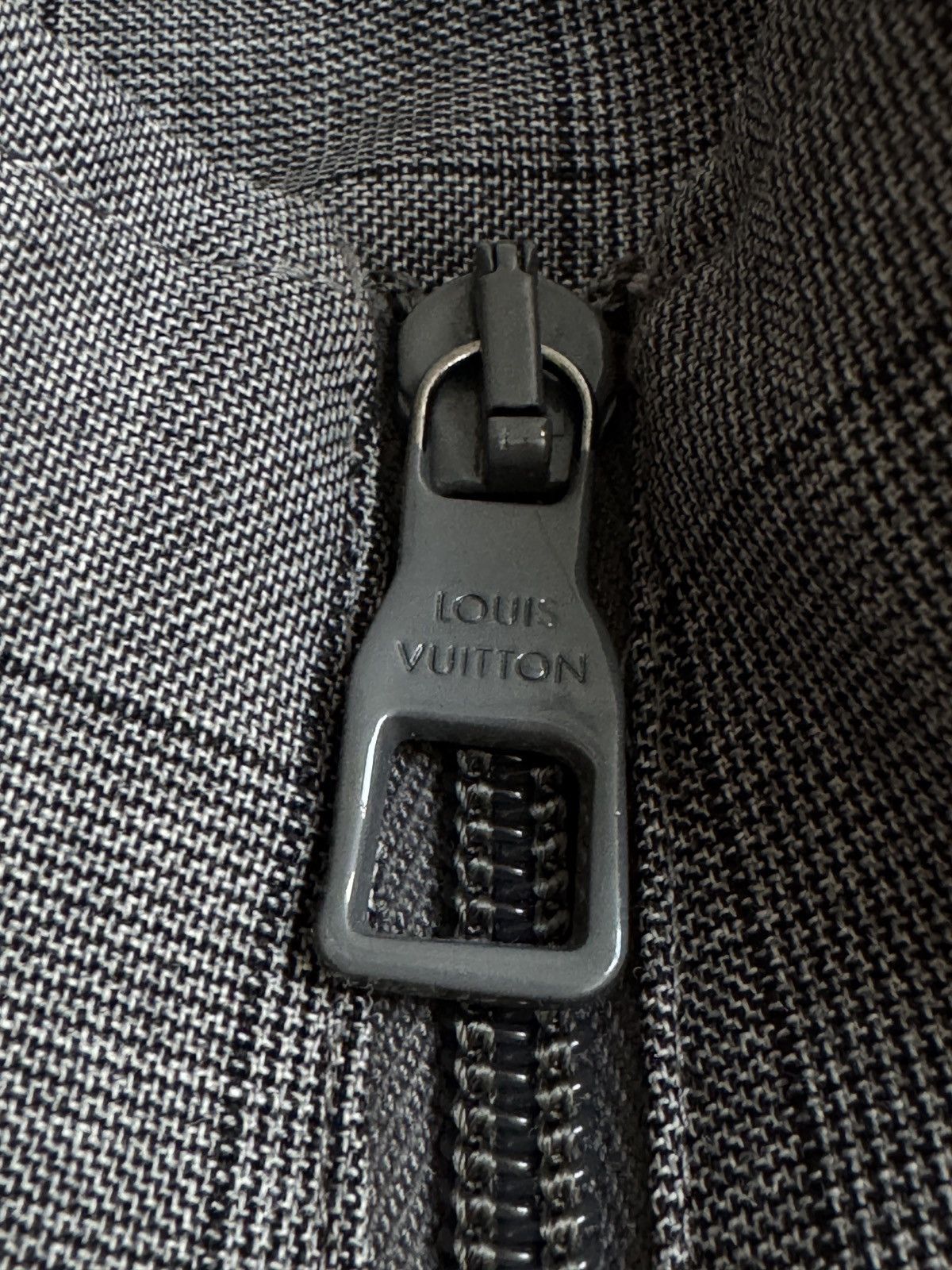 Louis Vuitton Louis Vuitton Damier Tailored Grey Track Suit - Size M Size US M / EU 48-50 / 2 - 5 Thumbnail