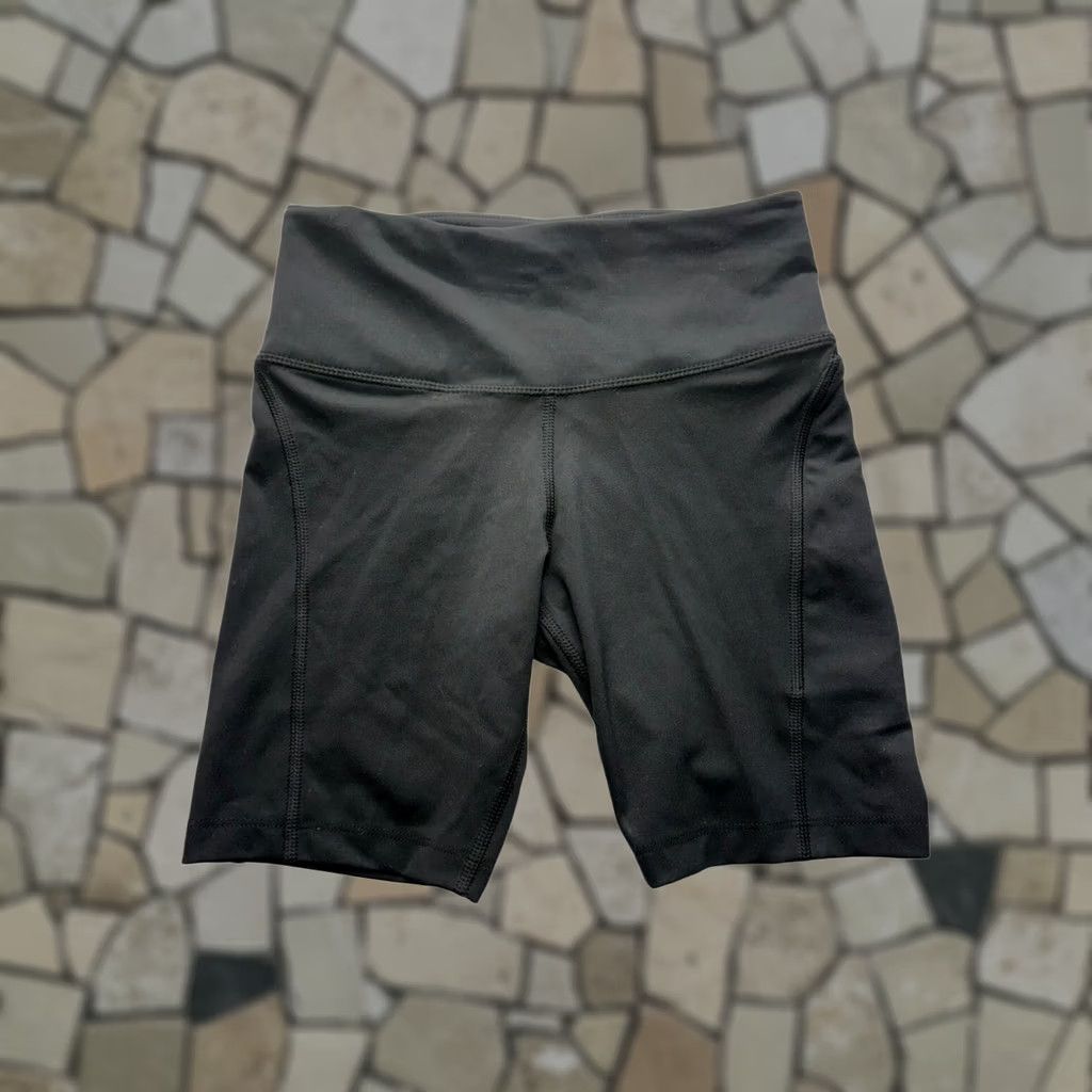 Nike Nike Epic Fast Tight Fit Black Running Shorts Women XS Bike Black Polyester Spandex Back Zip Pocket Activewear 90s? Size 26" / US 2 / IT 38 - 1 Thumbnail