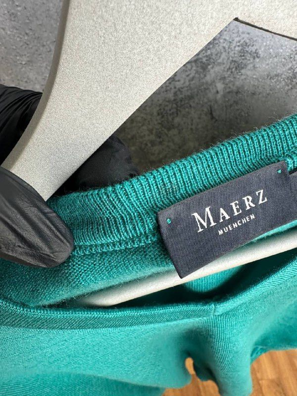 Other Maerz Muenchen V-Neck Sweater Merino Wool Mentol Blue Jumper Size US M / EU 48-50 / 2 - 10 Thumbnail