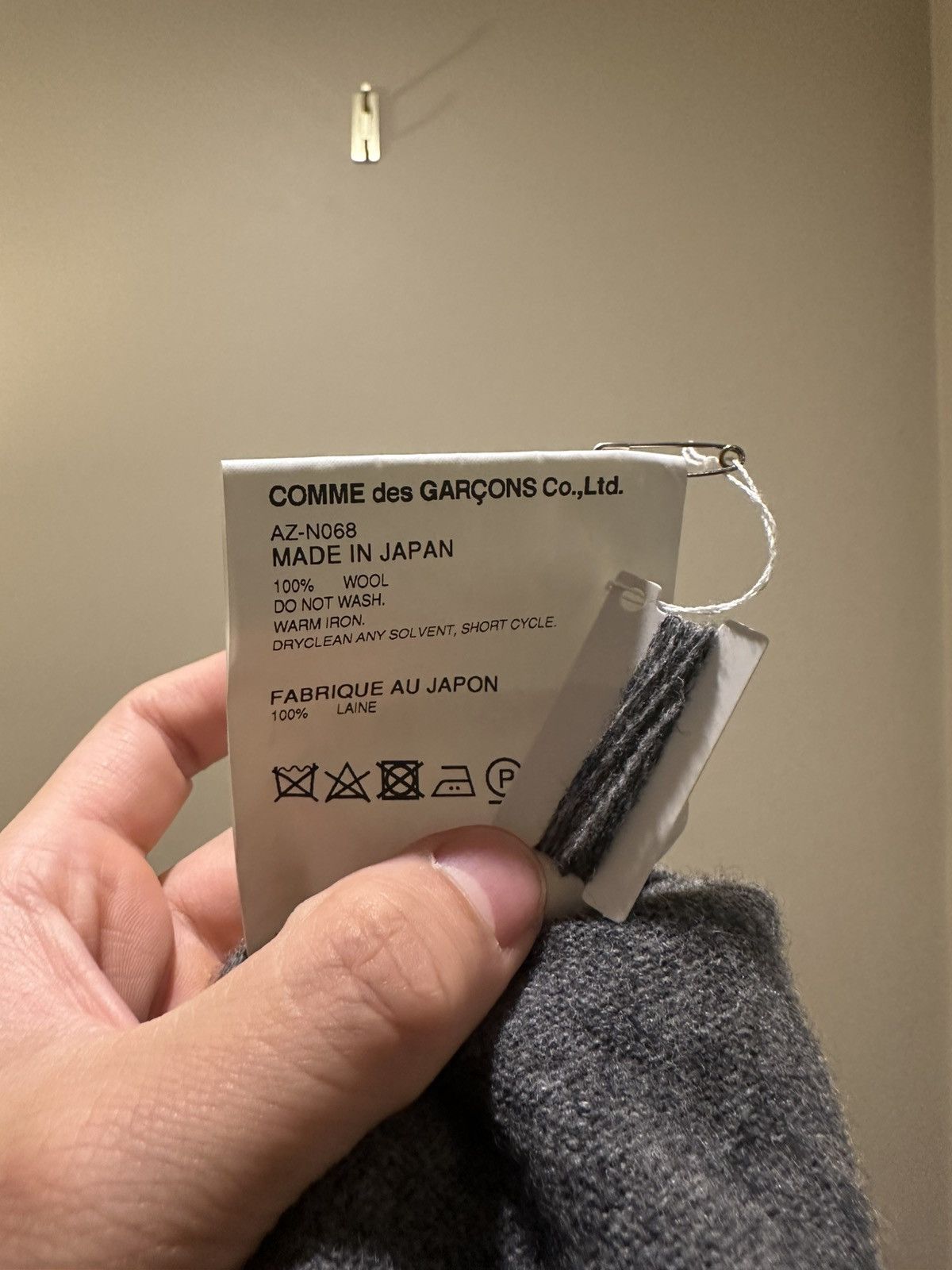 Comme des Garcons PLAY CDG PLAY Play Red Heart Crewneck Sweater Size US M / EU 48-50 / 2 - 6 Thumbnail
