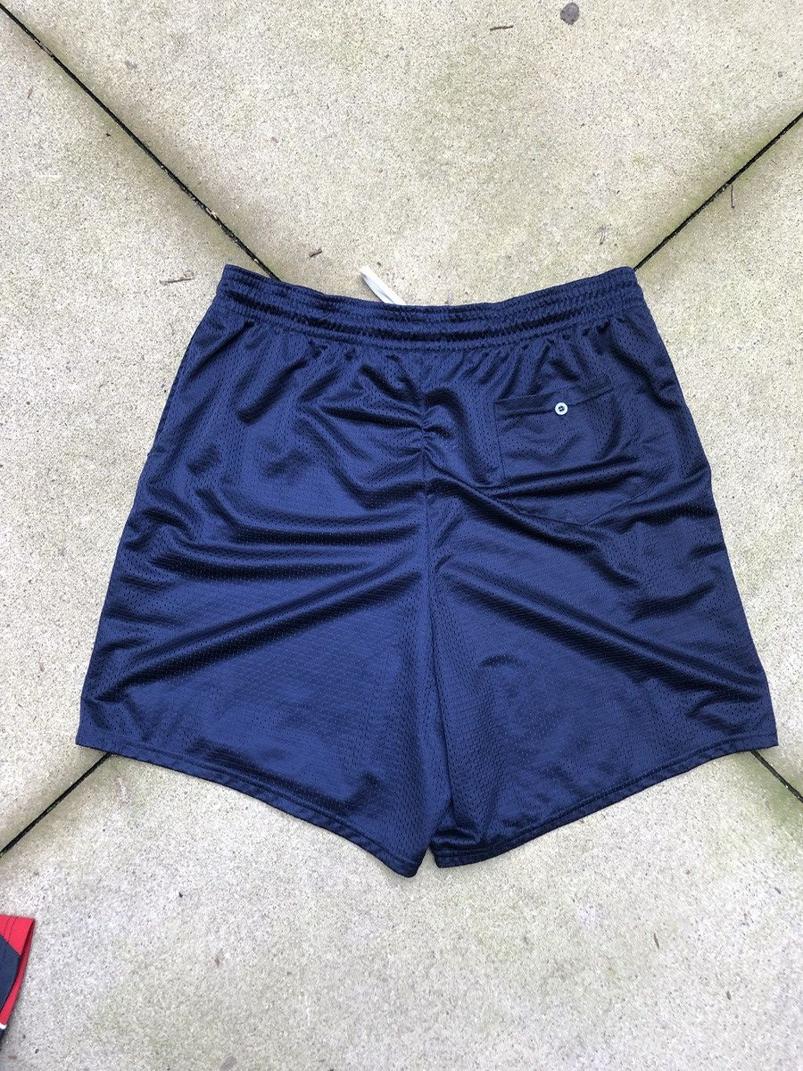 Vintage Atlanta Braves Mesh Shorts Size US 38 / EU 54 - 2 Thumbnail