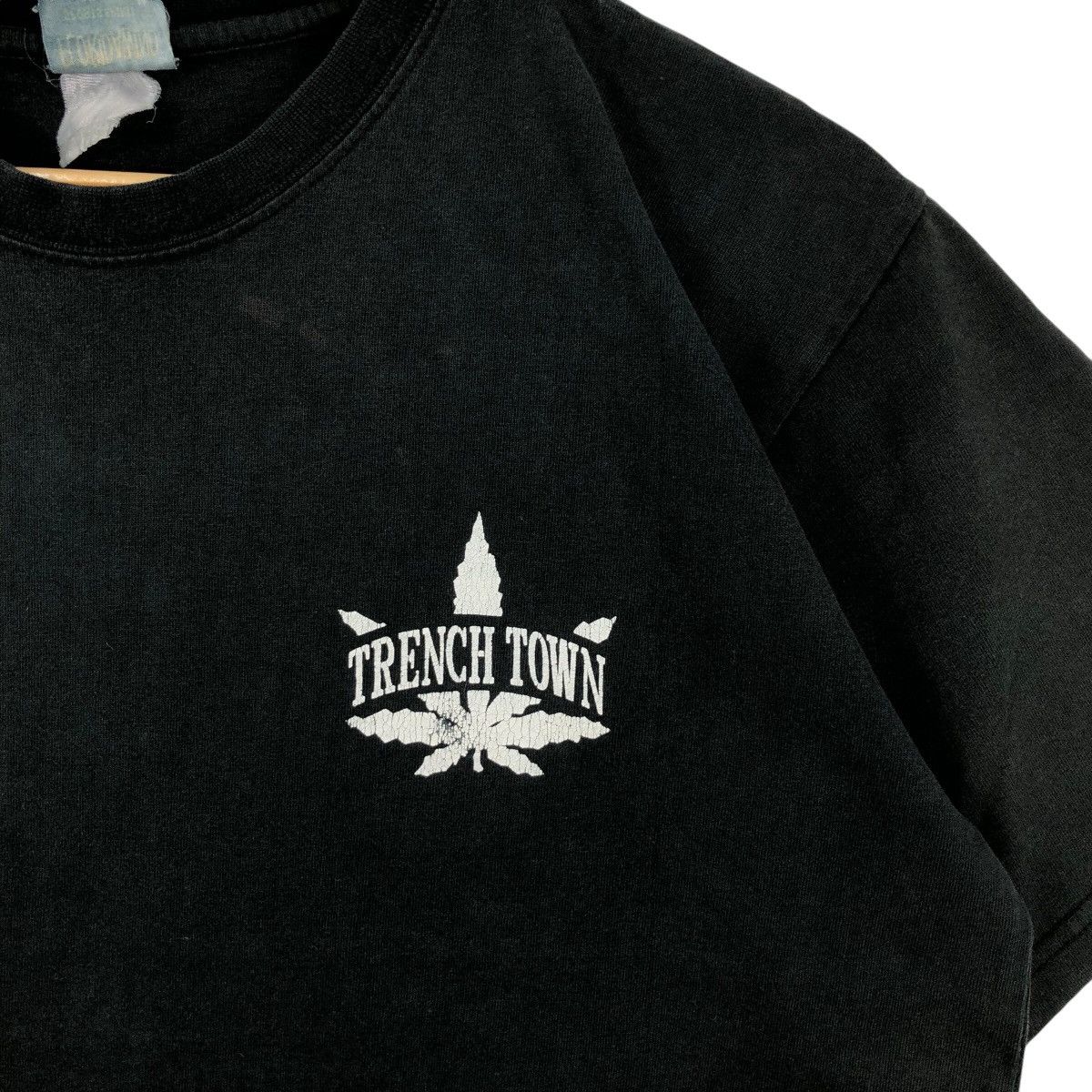 Vintage Vintage French Town Marijuana T Shirt Size M Raggae Style Size US M / EU 48-50 / 2 - 4 Thumbnail