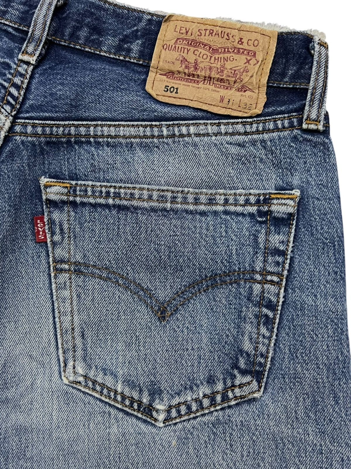 Levi's Vintage 90s Levi’s 501 - Faded, Ripped & Distressed Denim Size US 30 / EU 46 - 8 Thumbnail