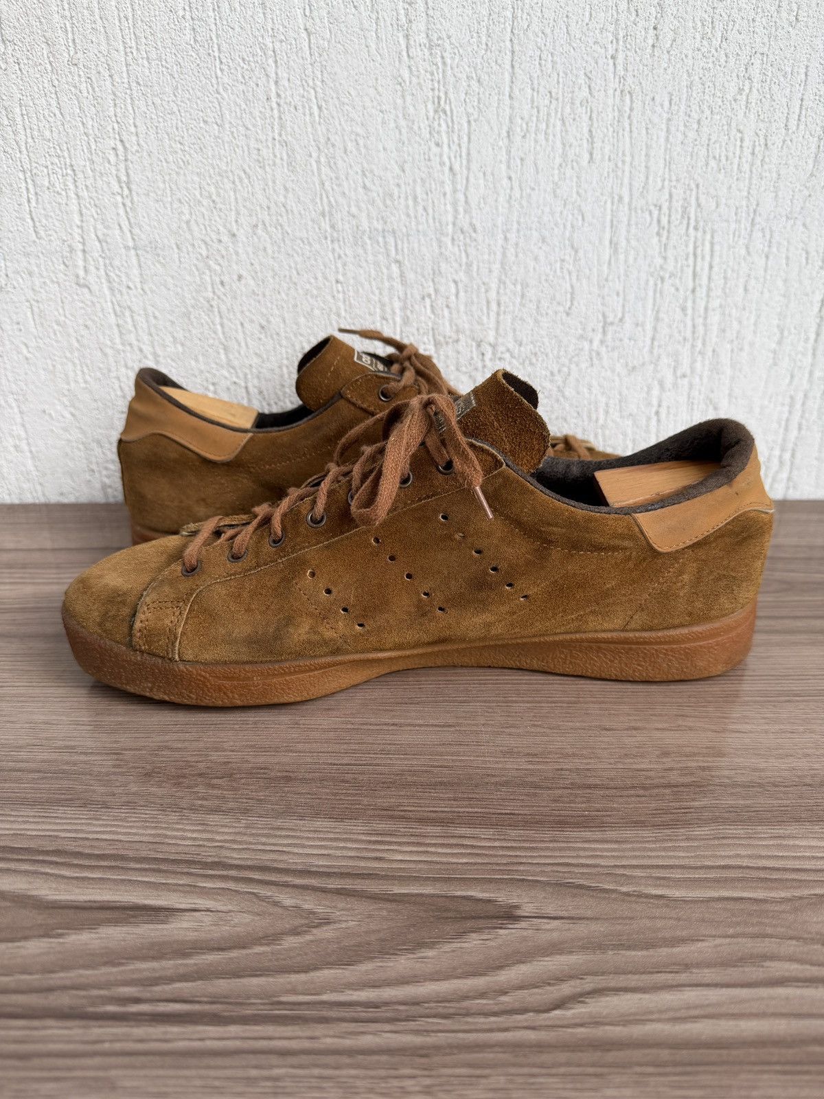 Adidas 1974 Adidas beach suede sneaker Size US 10 / EU 43 - 12 Thumbnail