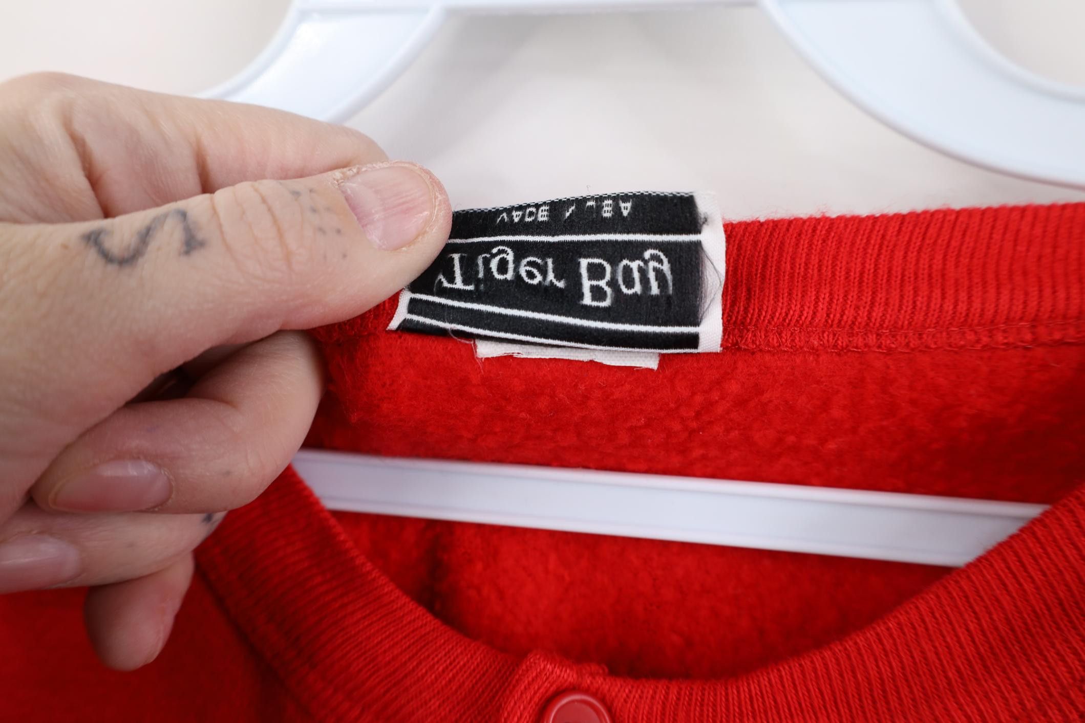 Vintage Vintage 80s 90s Streetwear Faded Henley Sweatshirt Red USA Size US S / EU 44-46 / 1 - 6 Thumbnail