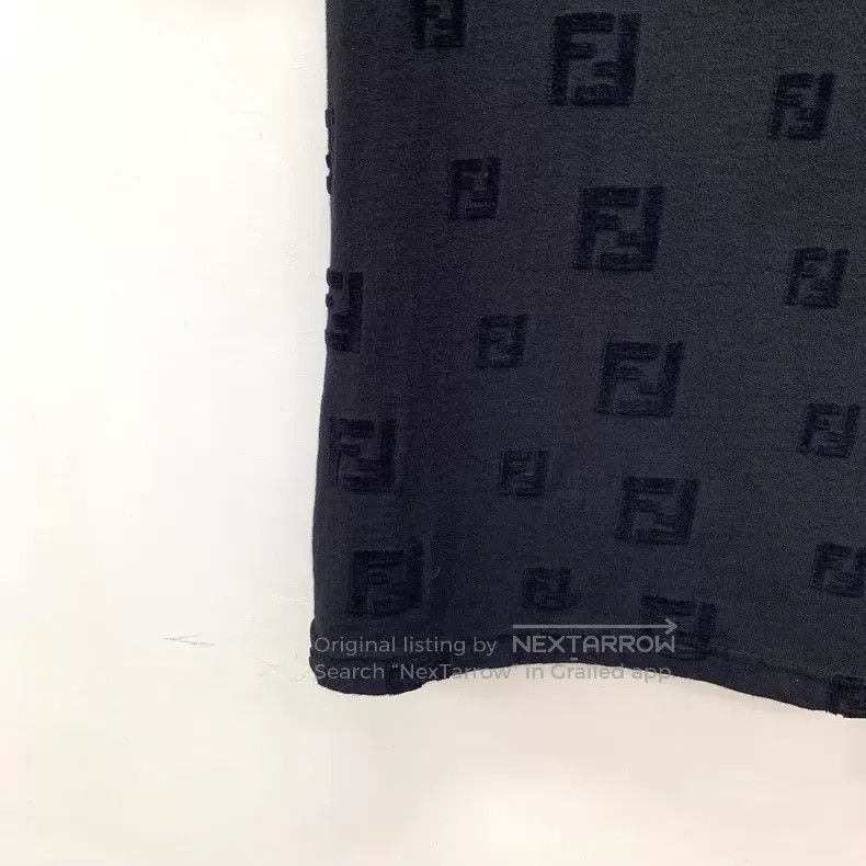 Fendi Fendi Classic Black F Logo Velvet Cotton Jersey Short Slee Size US XS / EU 42 / 0 - 4 Thumbnail