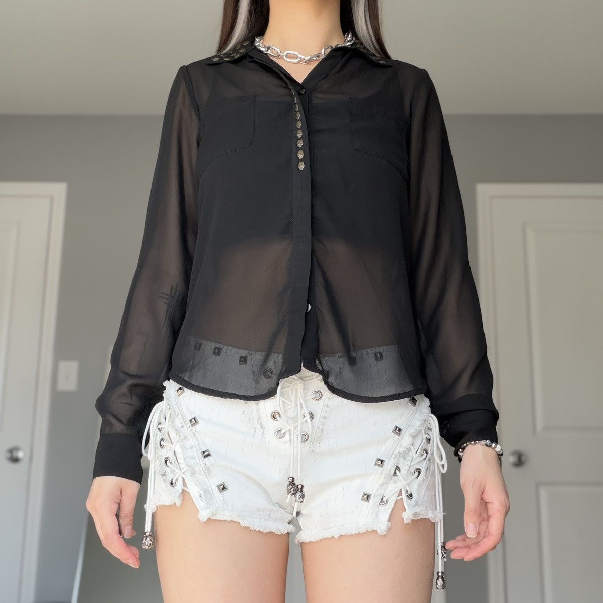 Other Fun & Flirt Sheer Black Skull Studded Button-Up Blouse Size S / US 4 / IT 40 - 4 Thumbnail