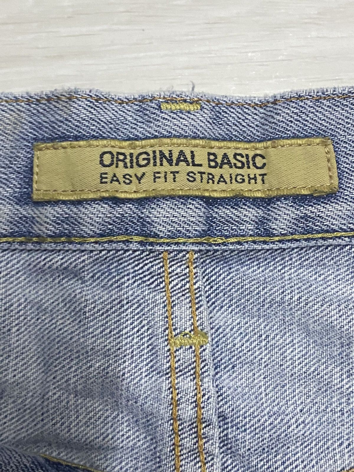 Uniqlo Vintage Uniqlo S003 Faded Wash Distressed Baggy Jeans Size US 32 / EU 48 - 9 Thumbnail