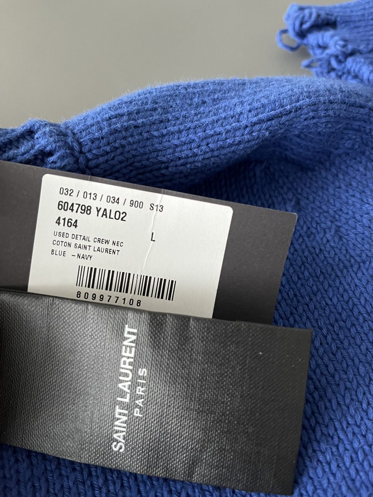 Saint Laurent Paris Super Runway Saint Laurent Sweater Distressed Size US L / EU 52-54 / 3 - 12 Thumbnail