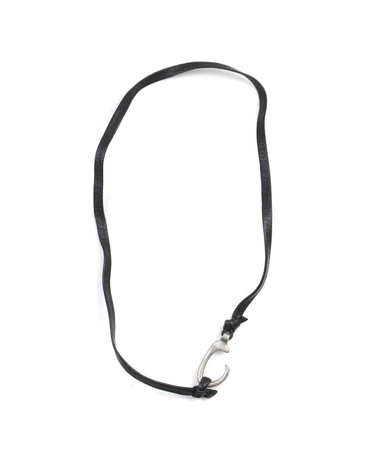 2000S JAPANESE MADE LEATHER STRAP SILVER HOOK NECKLACE