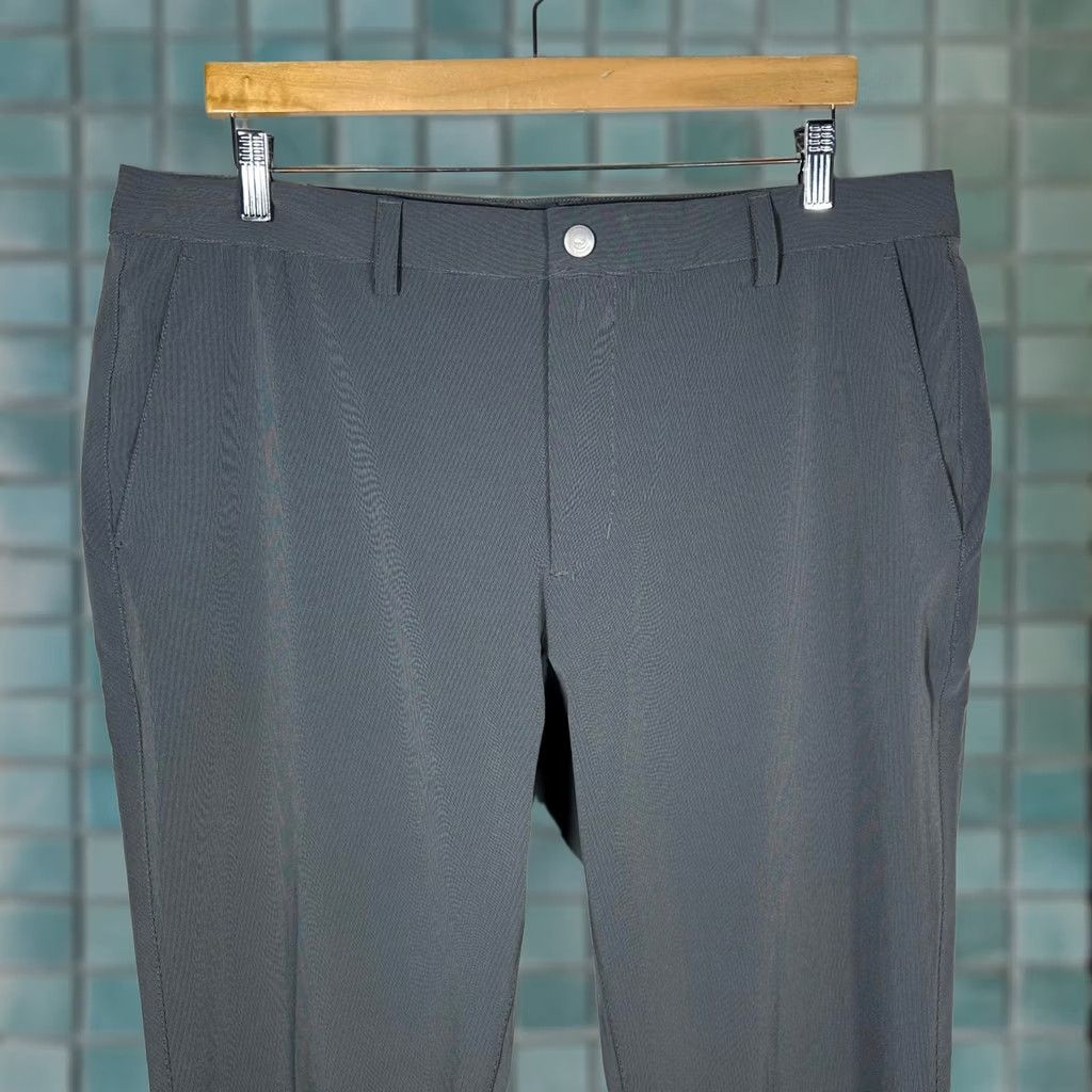 Vineyard Vines Vineyard Vines On-The-Go Performance Pants Mens Gray Textured Golf Trousers Chino Flat Front Stretch Moisture Wicking Pockets Size US 37 - 1 Thumbnail