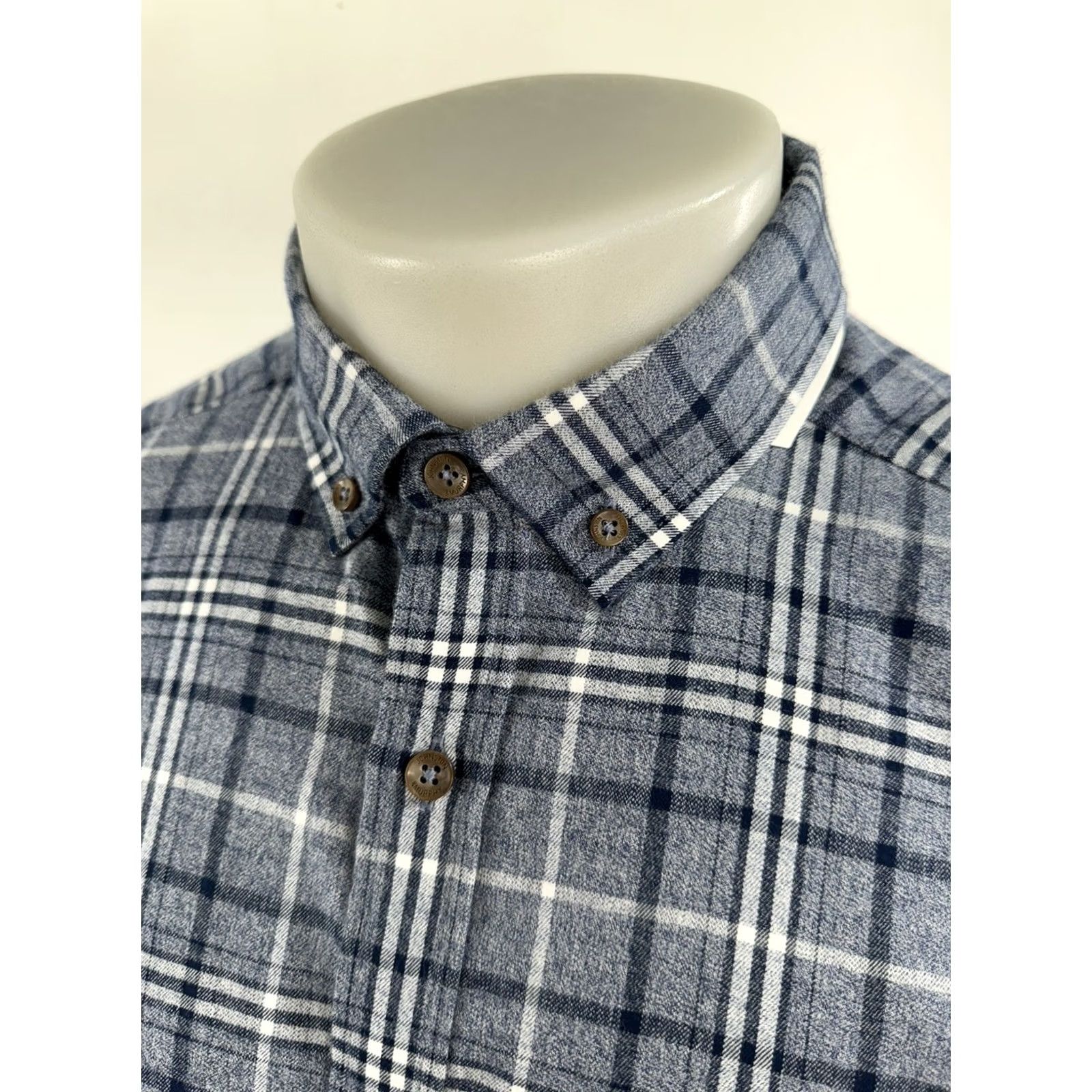 Johnston & Murphy JOHNSTON & MURPHY / NEW w TAG - Mens Plaid Lightweight Flannel L Shirt Size US L / EU 52-54 / 3 - 3 Thumbnail