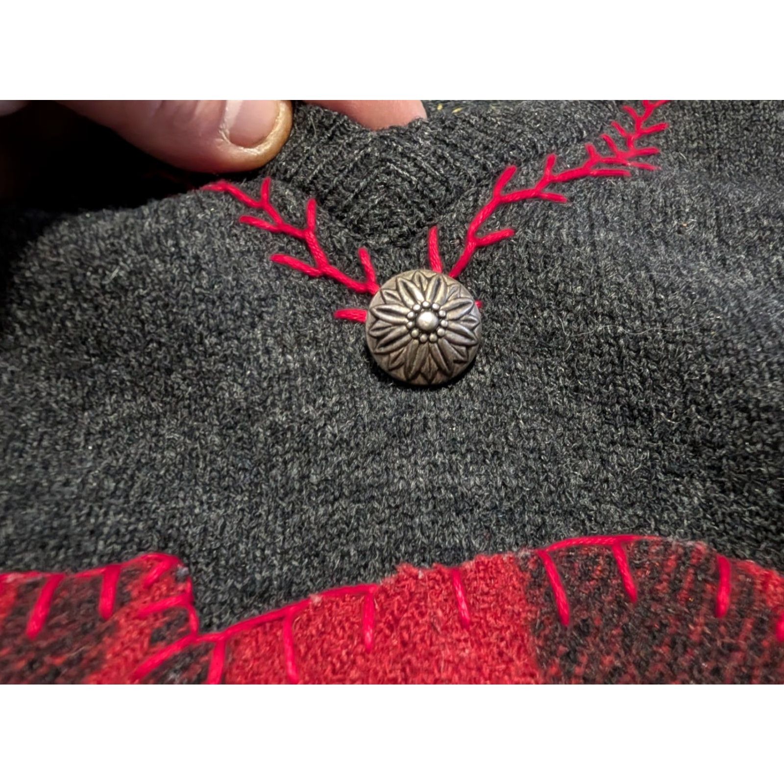 Vintage VINTAGE Preswick & Moore Sweater Vest 100% Lambs Wool Black Sleeveless Crew Neck Unisex Adults M England 90s Christmas Holiday Vintage Theme Size M / US 6-8 / IT 42-44 - 5 Thumbnail