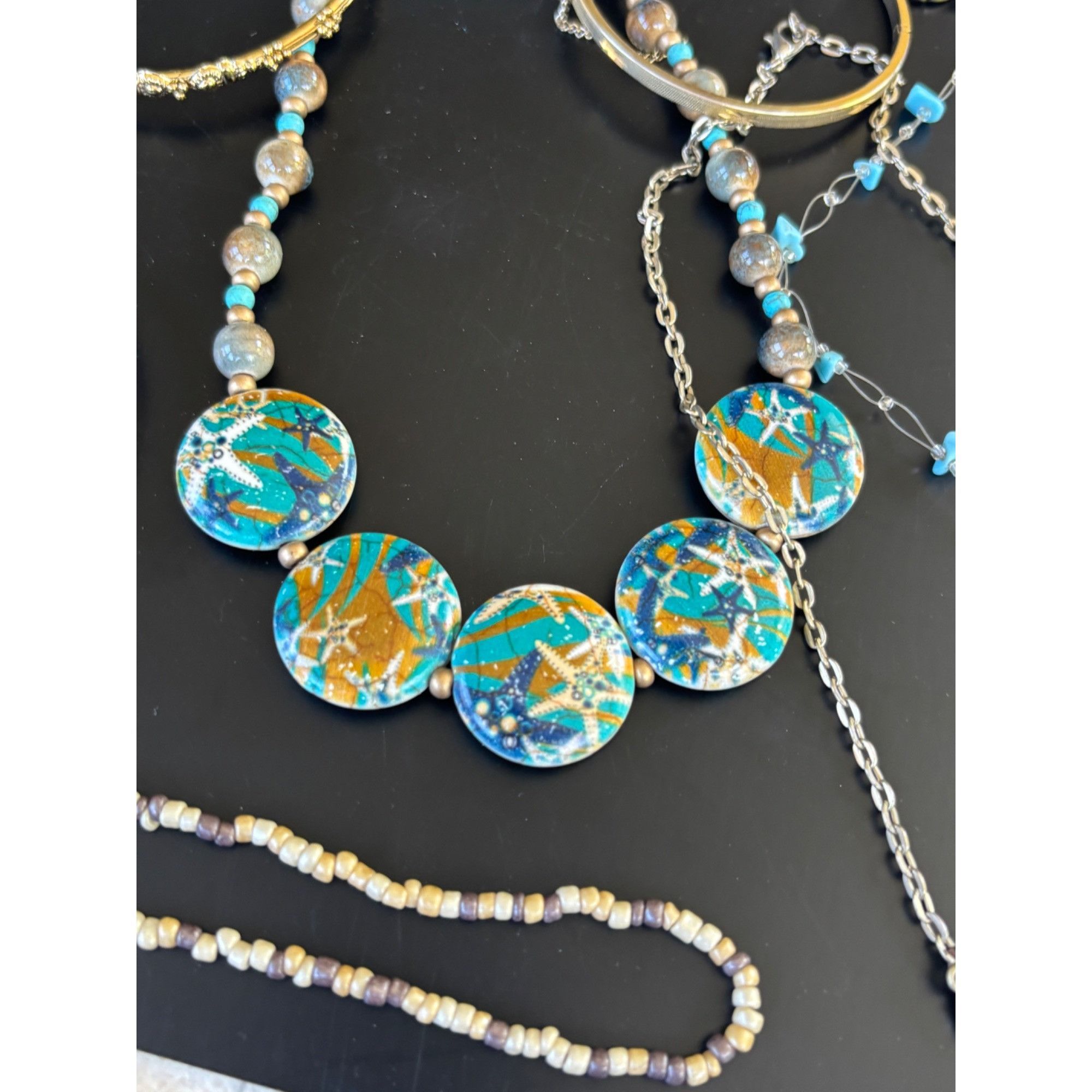 Other Assorted Jewelry Lot Featuring Bangles Bracelets Necklaces & Size ONE SIZE - 6 Thumbnail