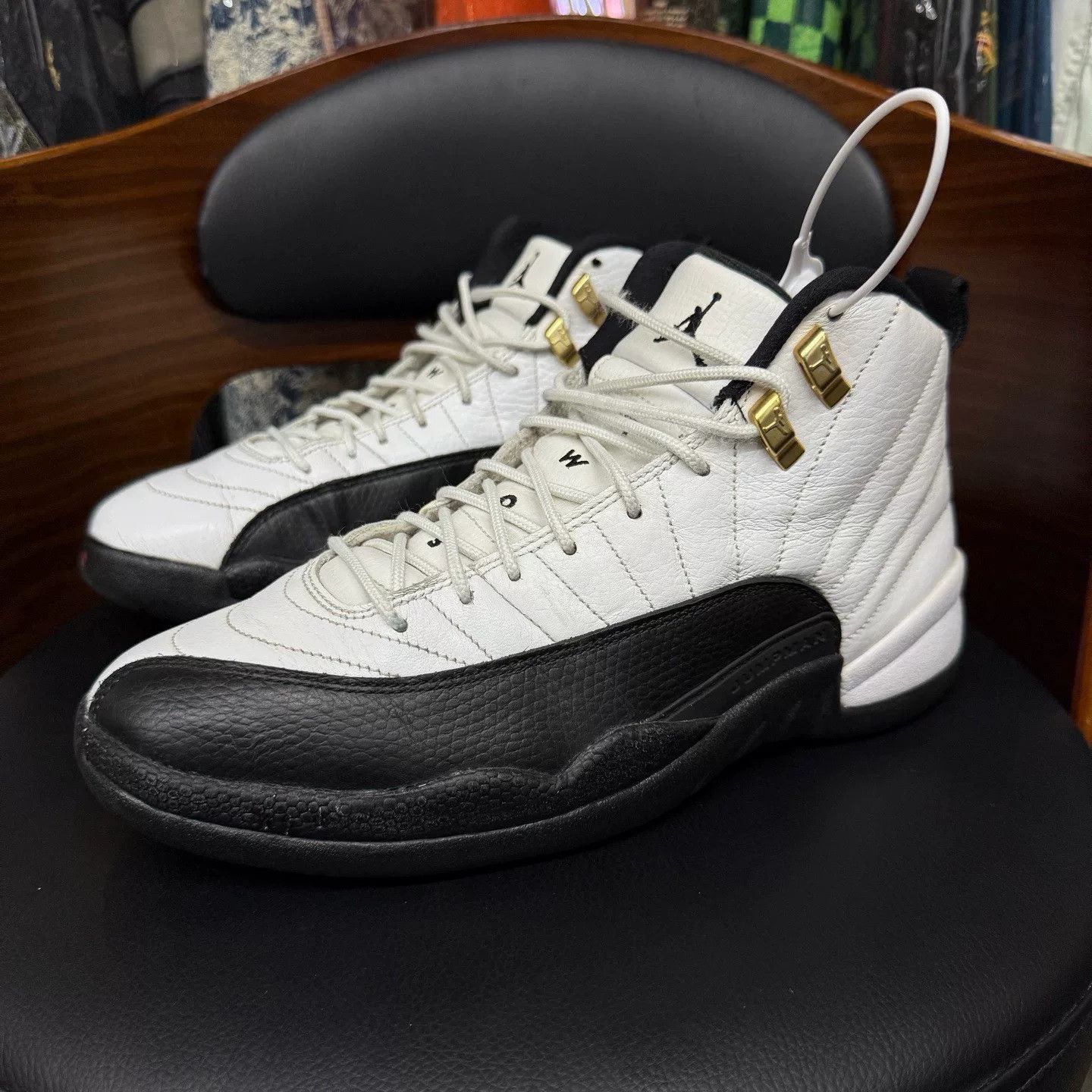 Nike Nike AJ12 Black Lowtop Sneakers 42 Men Size US 9 / EU 42 - 1 Thumbnail