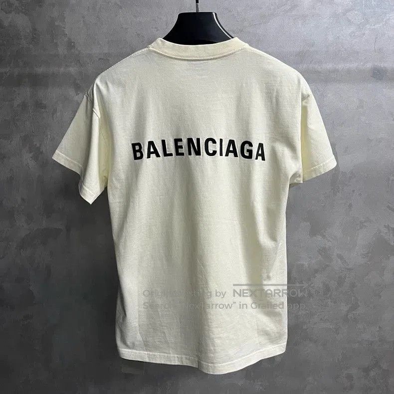 Balenciaga Balenciaga Beige Logo Print Short Sleeve T-shirt. Size US XXS / EU 40 - 2 Thumbnail